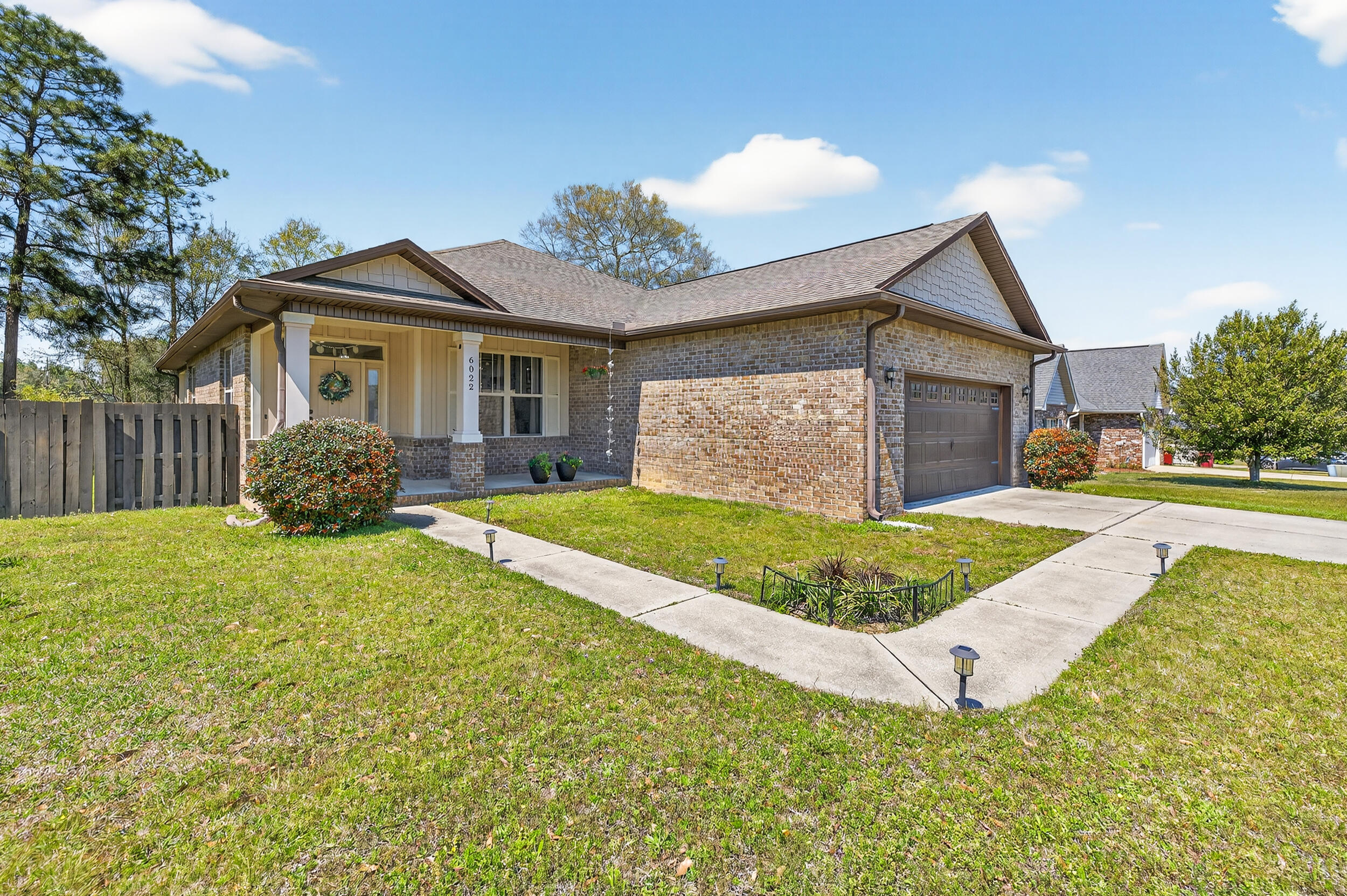 HIDDEN VALLEY - Residential