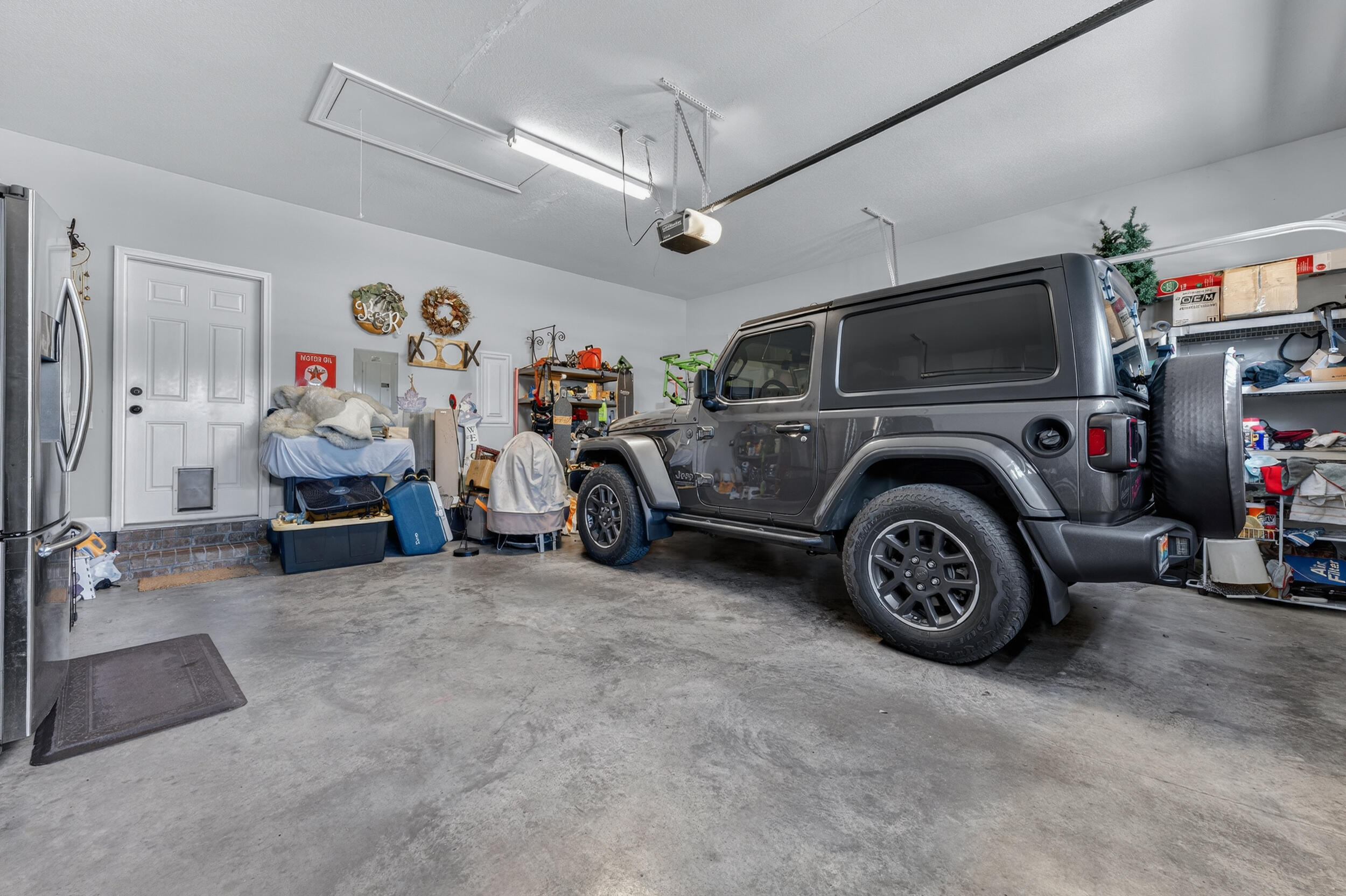 HIDDEN VALLEY - Residential