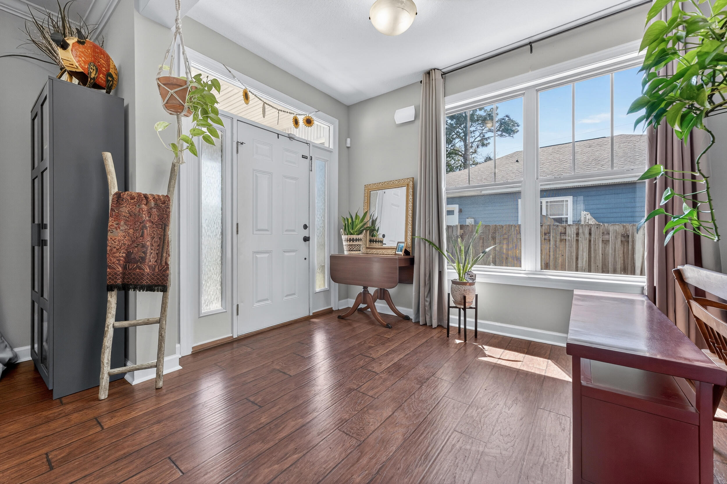 HIDDEN VALLEY - Residential