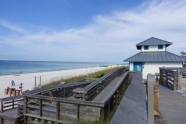 OCEANSIDE - Land