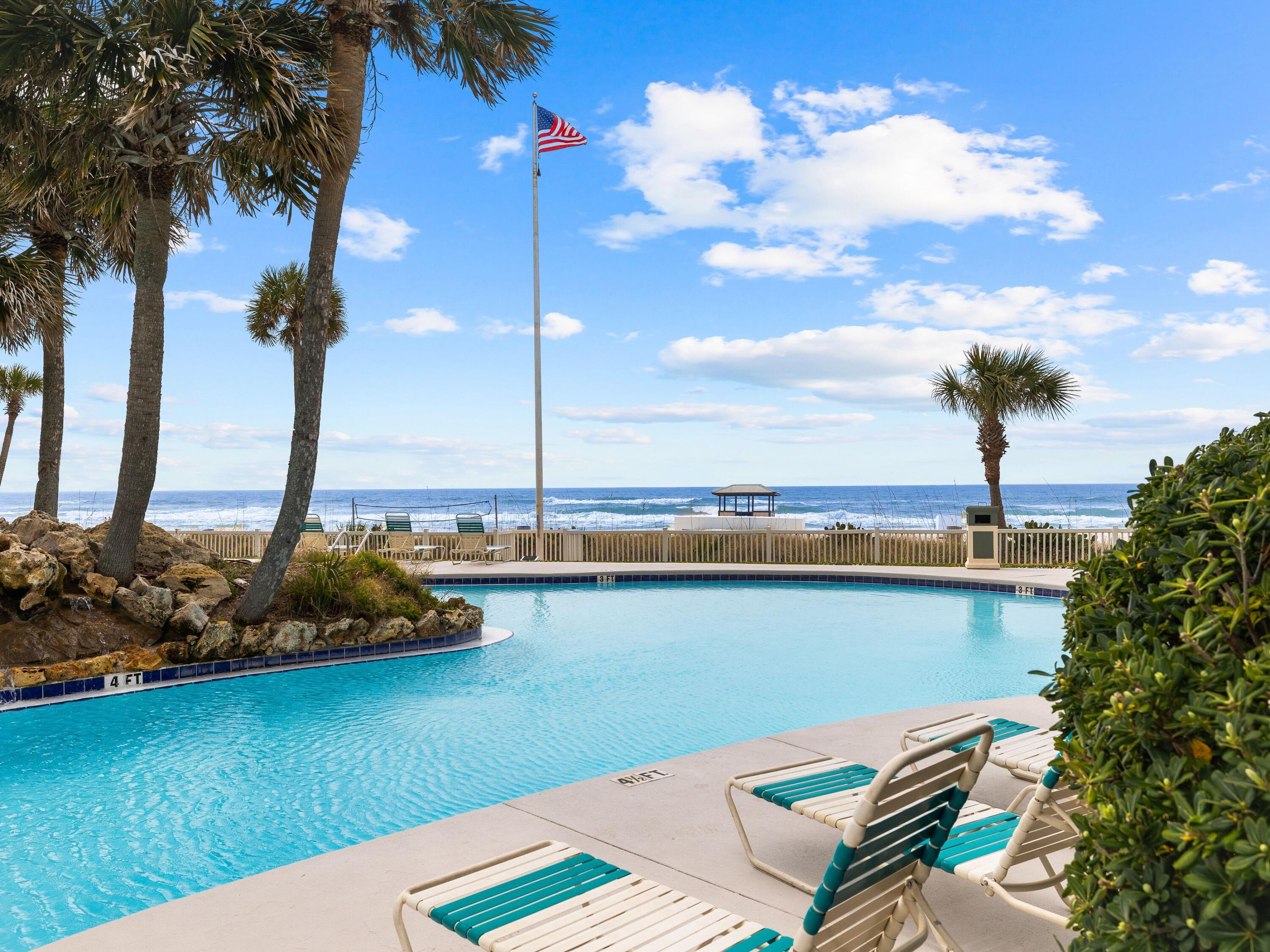 LONG BEACH TOWER III - Residential