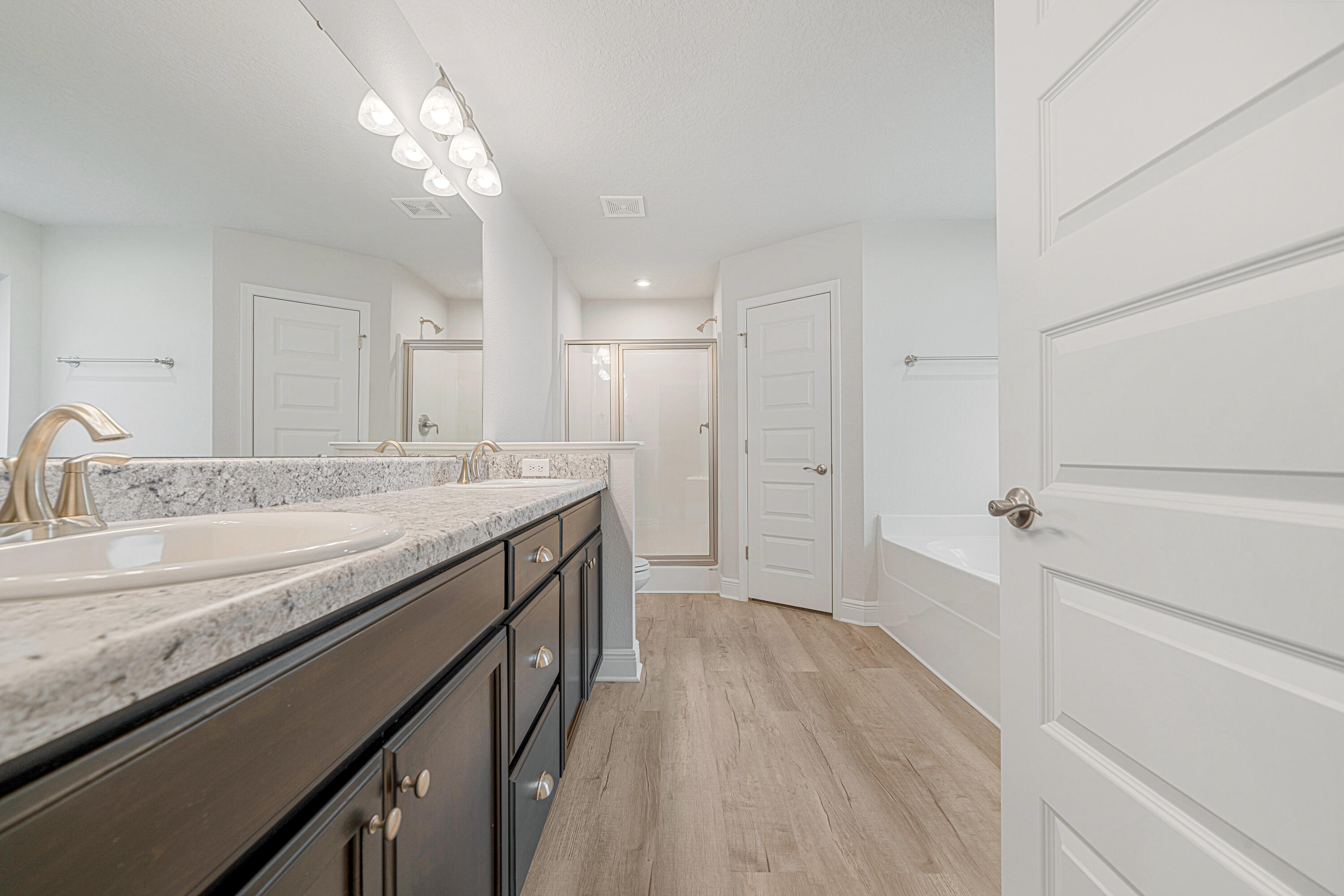 CHARLESTON PLACE - Residential