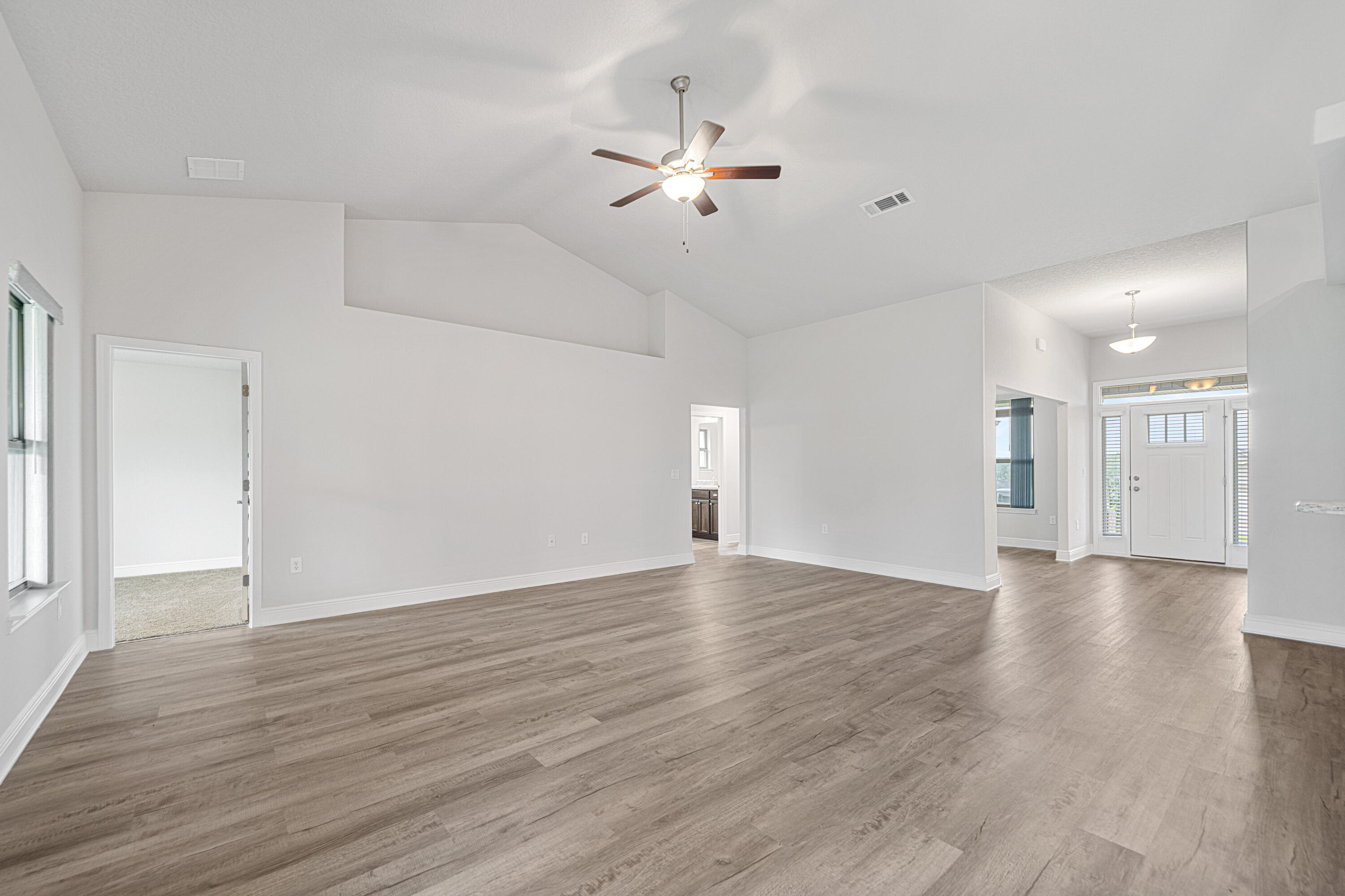 CHARLESTON PLACE - Residential
