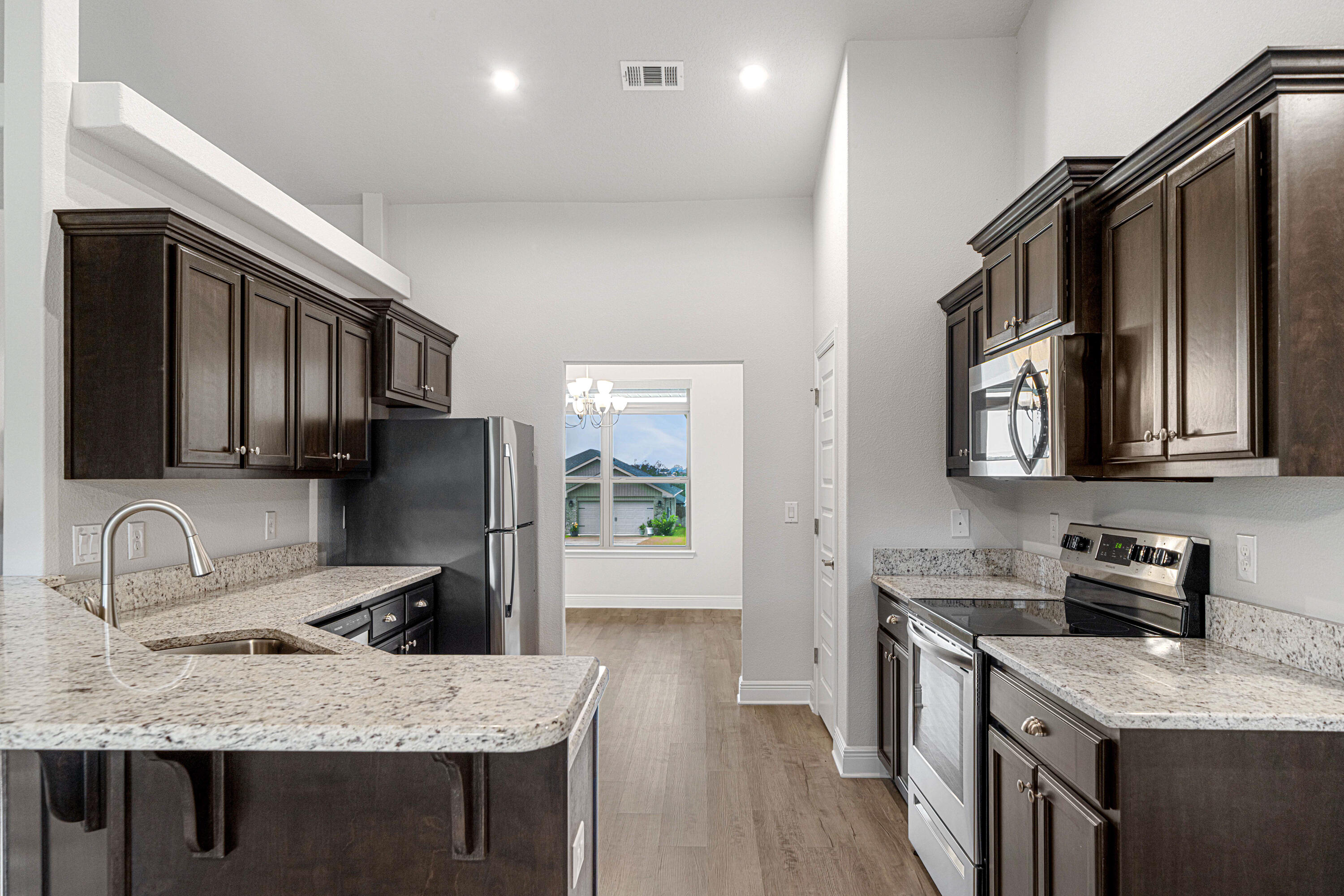 CHARLESTON PLACE - Residential