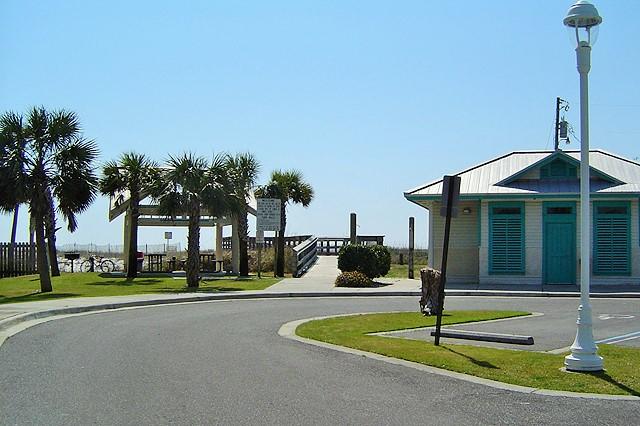 COMMODORES LANDING - Residential