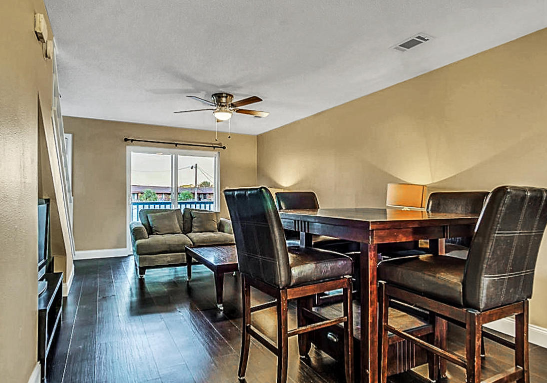 COMMODORES LANDING - Residential