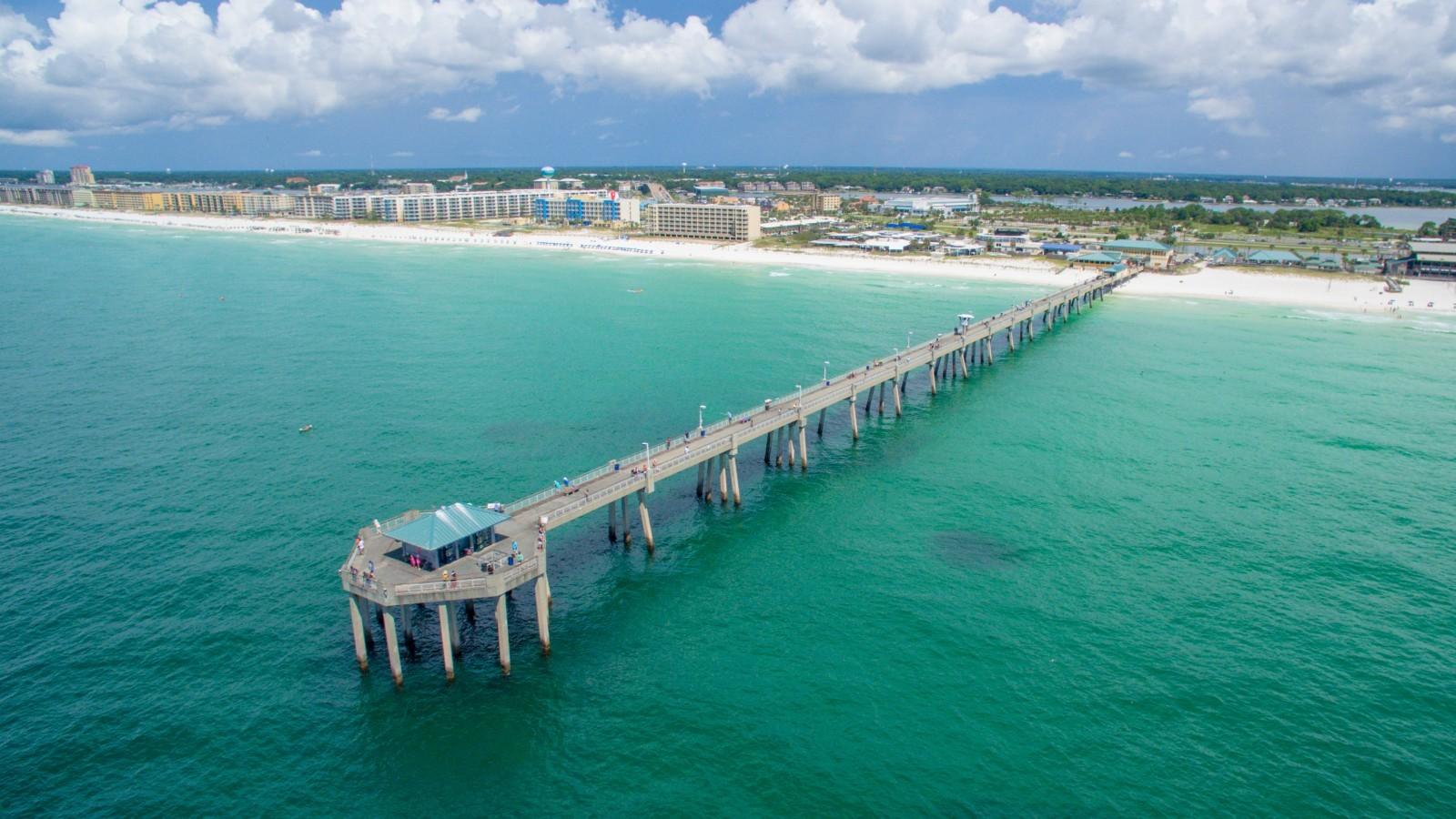 COMMODORES LANDING - Residential