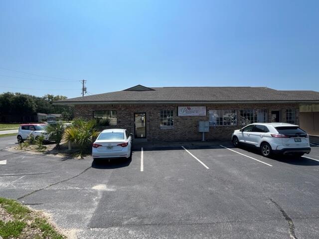 1833 SF space located in West Destin. This property is located at the SW corner of Benning Drive & Mountain Drive just north of Highway 98. Property has 2 access points for entry. Adjacent tenants in the building include Pavlic's Florist, Hairdresser, & Alterations. The space consists of a large open space, 2-3 offices, 1 restroom, and two pedestrian doors. This space is being offered at $15/SF base rent + $2/SF NNN fees + 6.5% sales tax = $2765 per month.