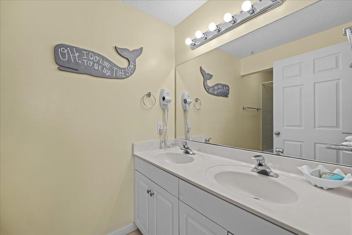 MAJESTIC SUN - Residential Lease