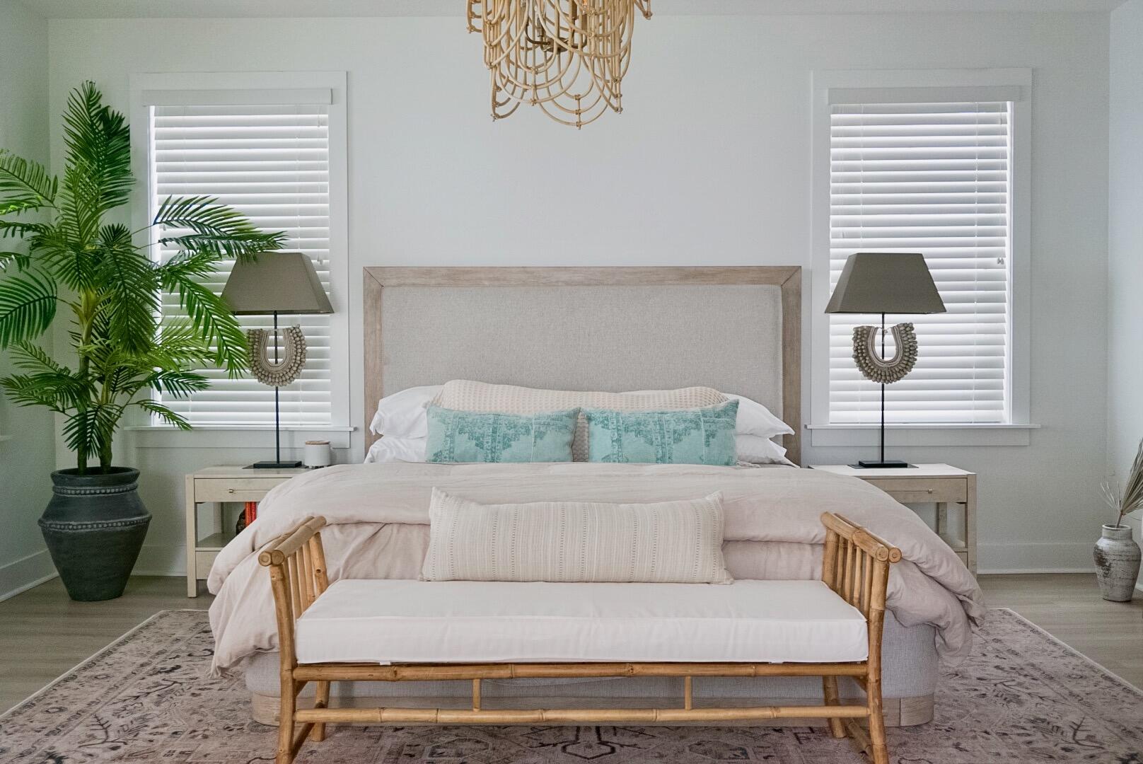 BY THE SEA - Residential