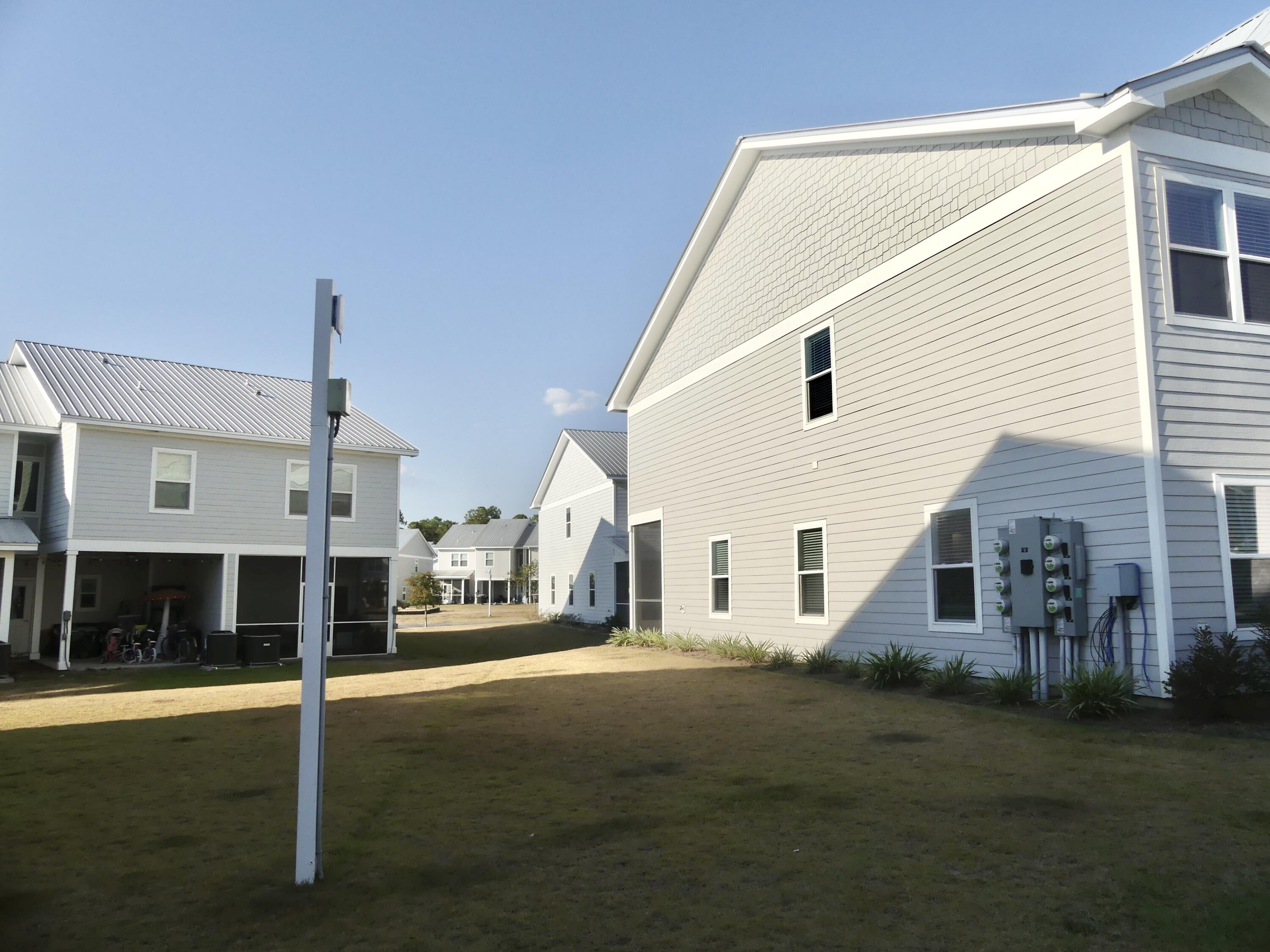 VERANDAS OF FREEPORT, THE - Residential