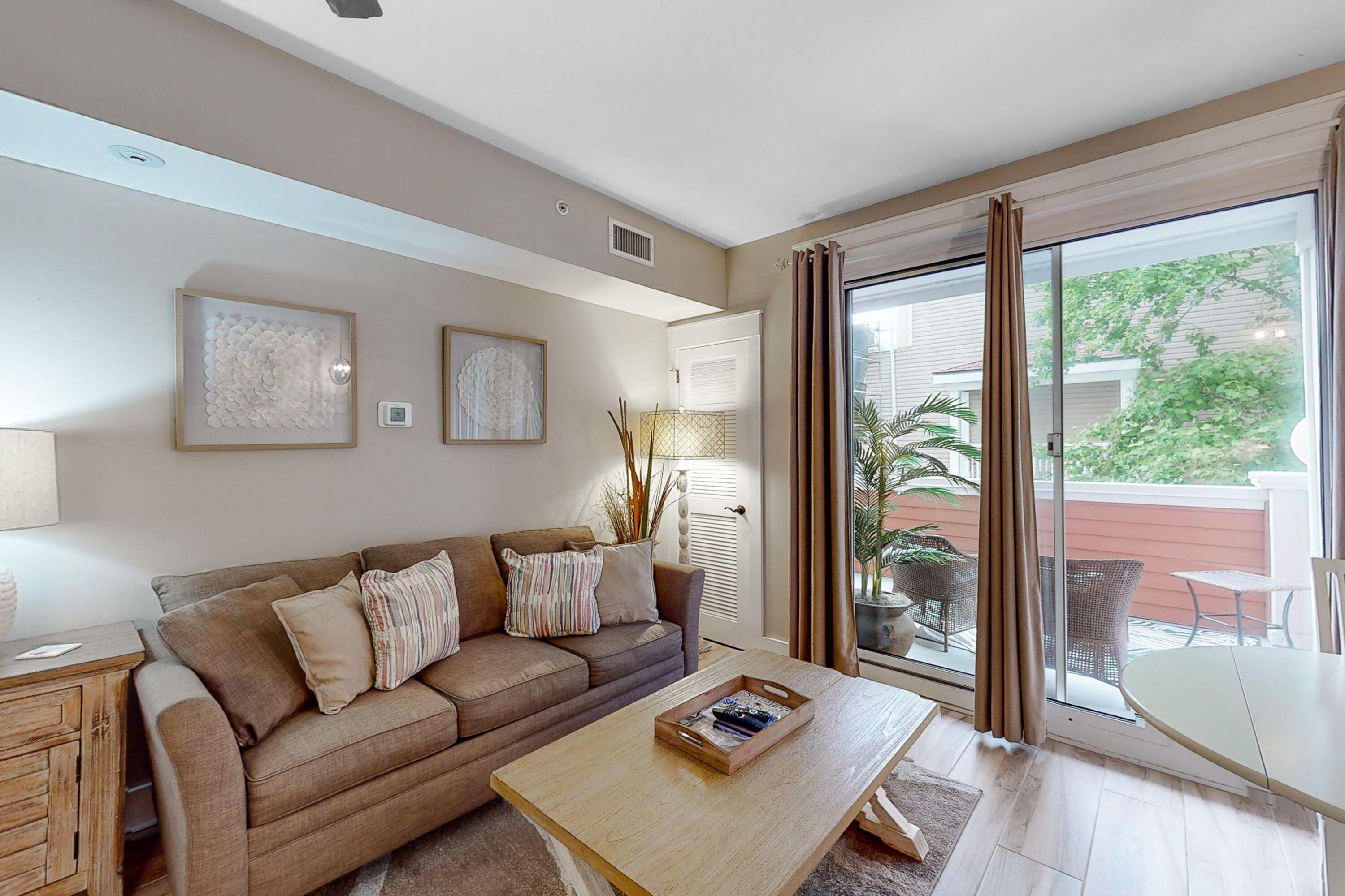 MARKET ST INN - Residential