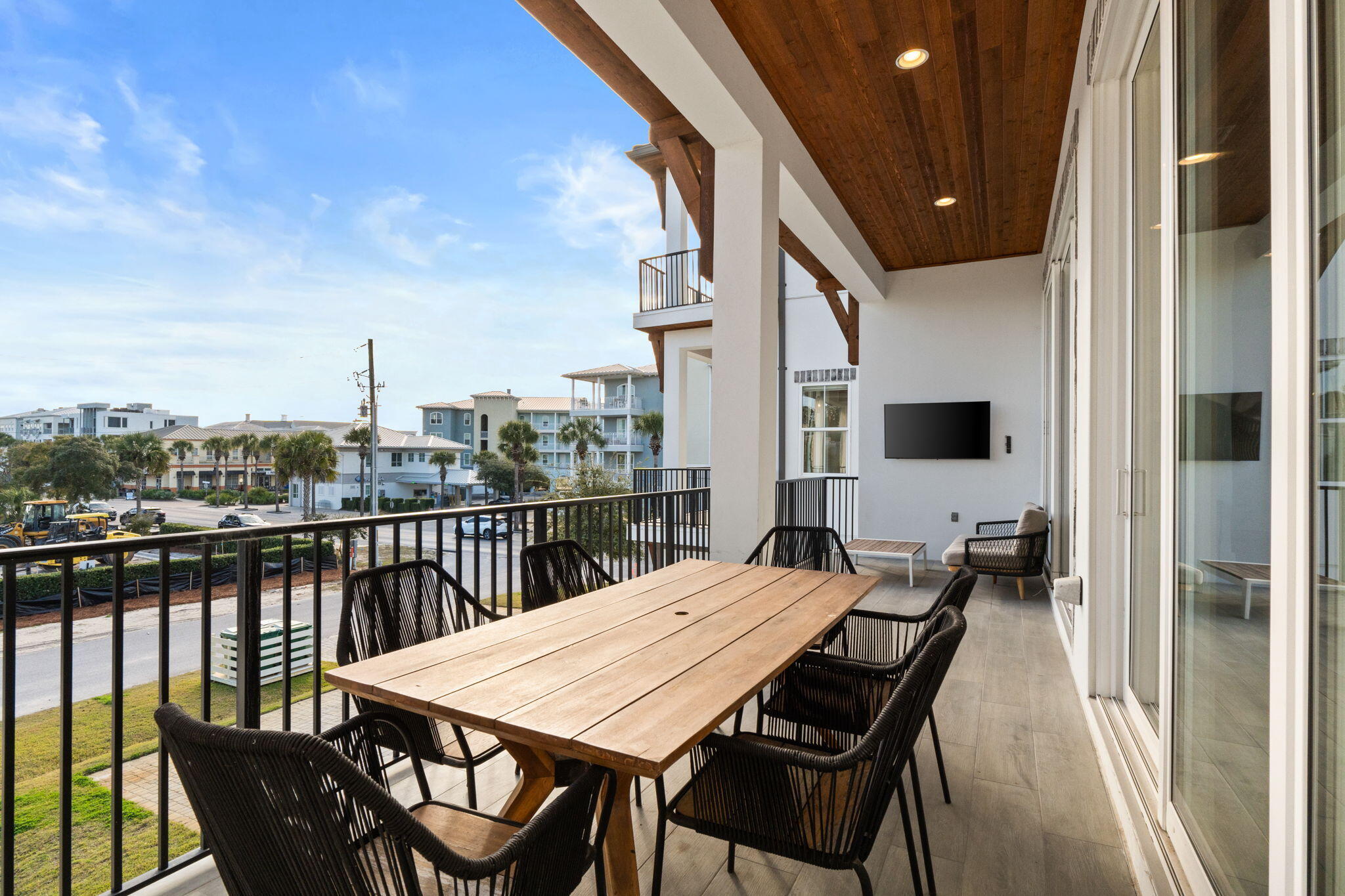 Penny Lane - Residential