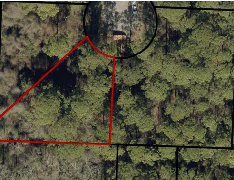 Photo of 2353 Belmont Drive, Navarre, FL 32566 (MLS # 984361)