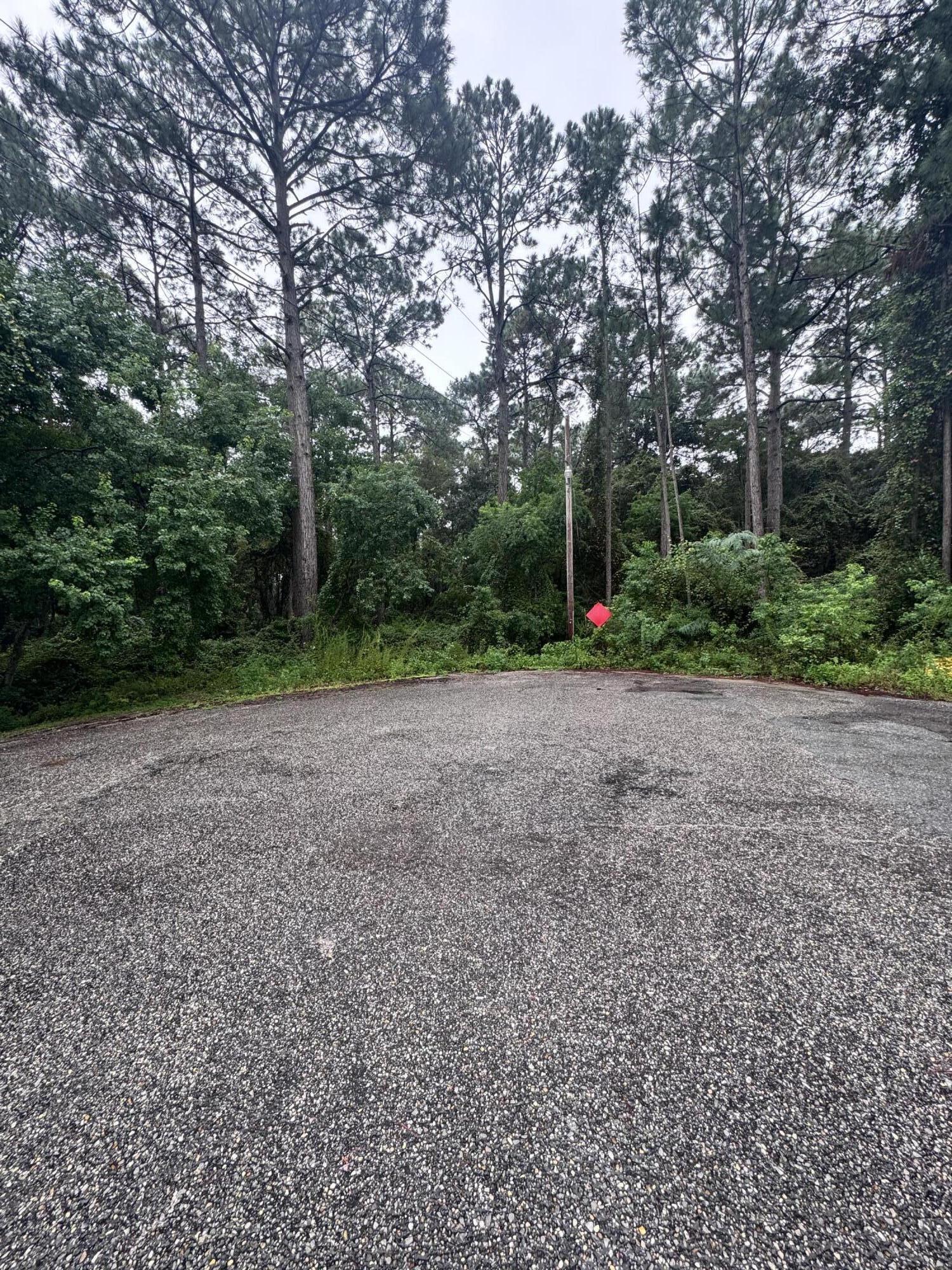 AZALEA ESTATES - Land