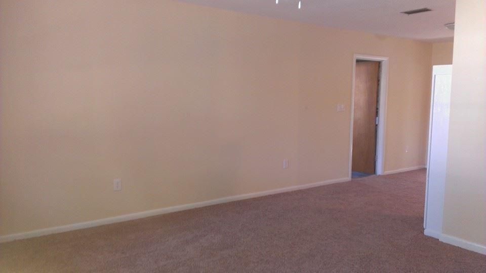 PORT DIXIE - Residential Lease