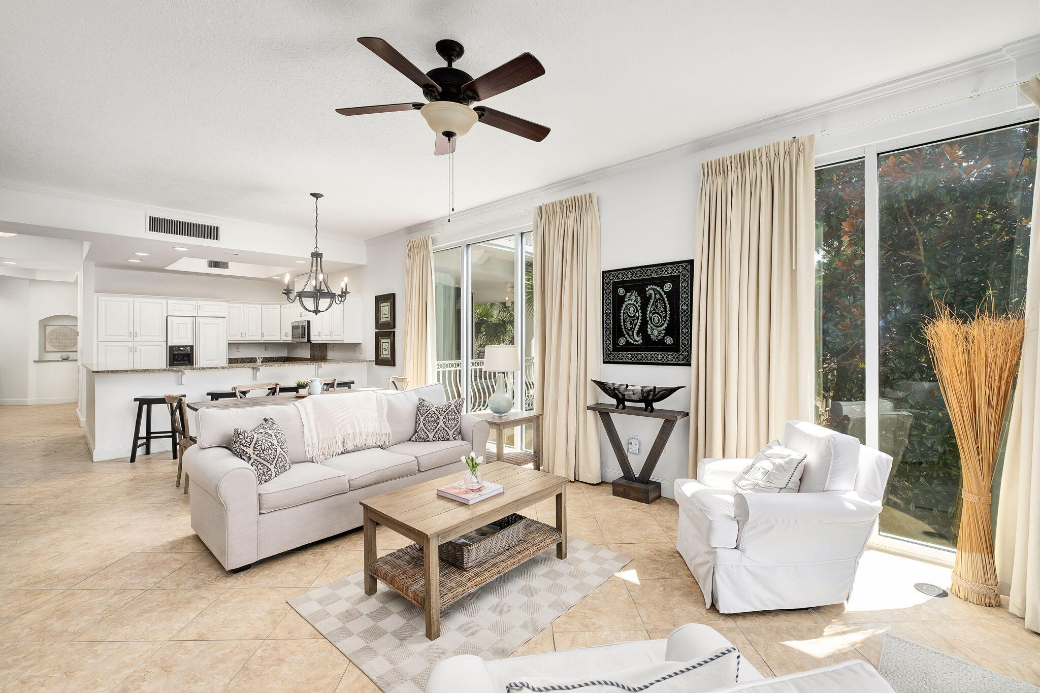 ALEXANDER AT PALM COURT - Residential