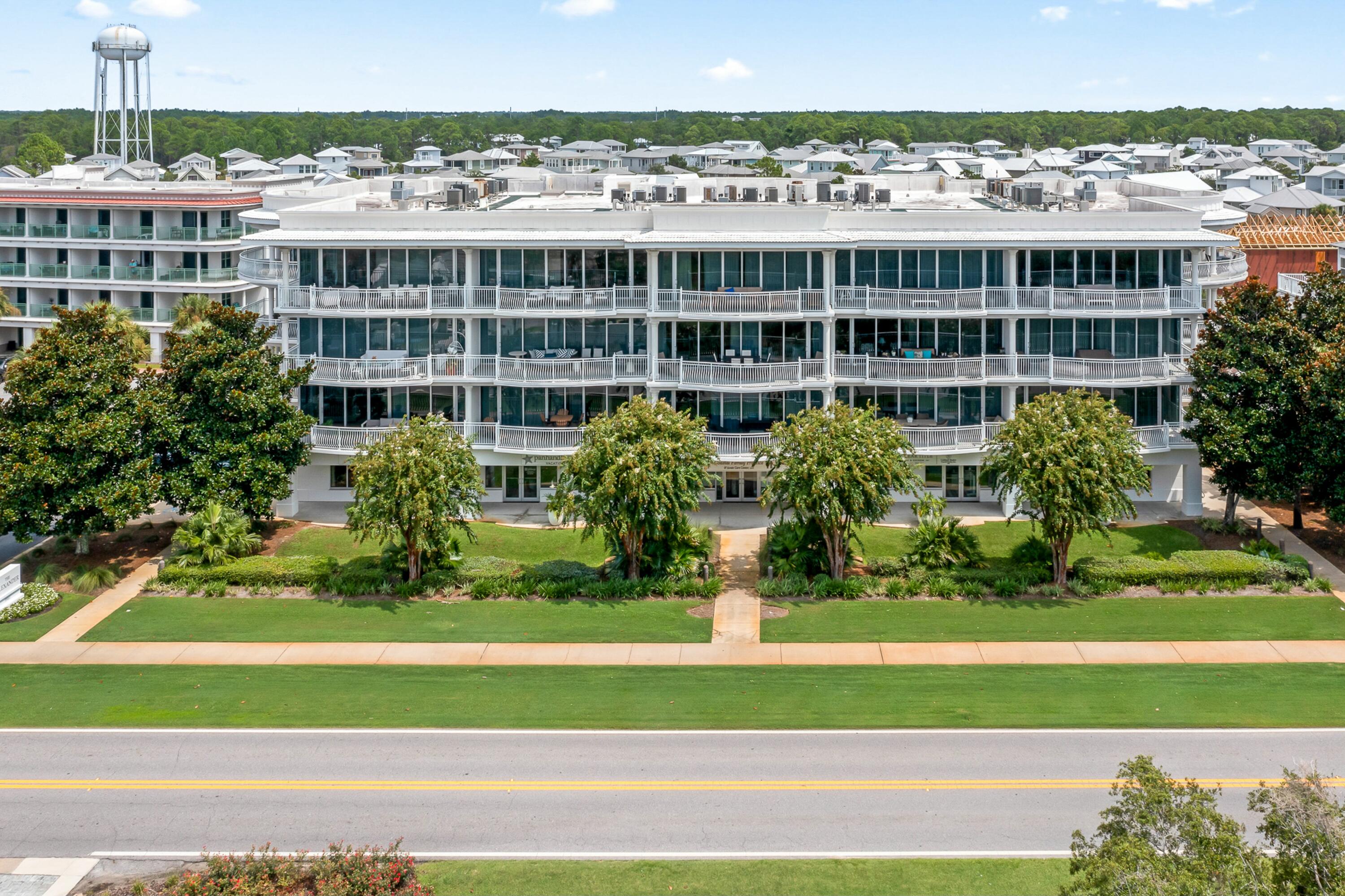 ALEXANDER AT PALM COURT - Residential