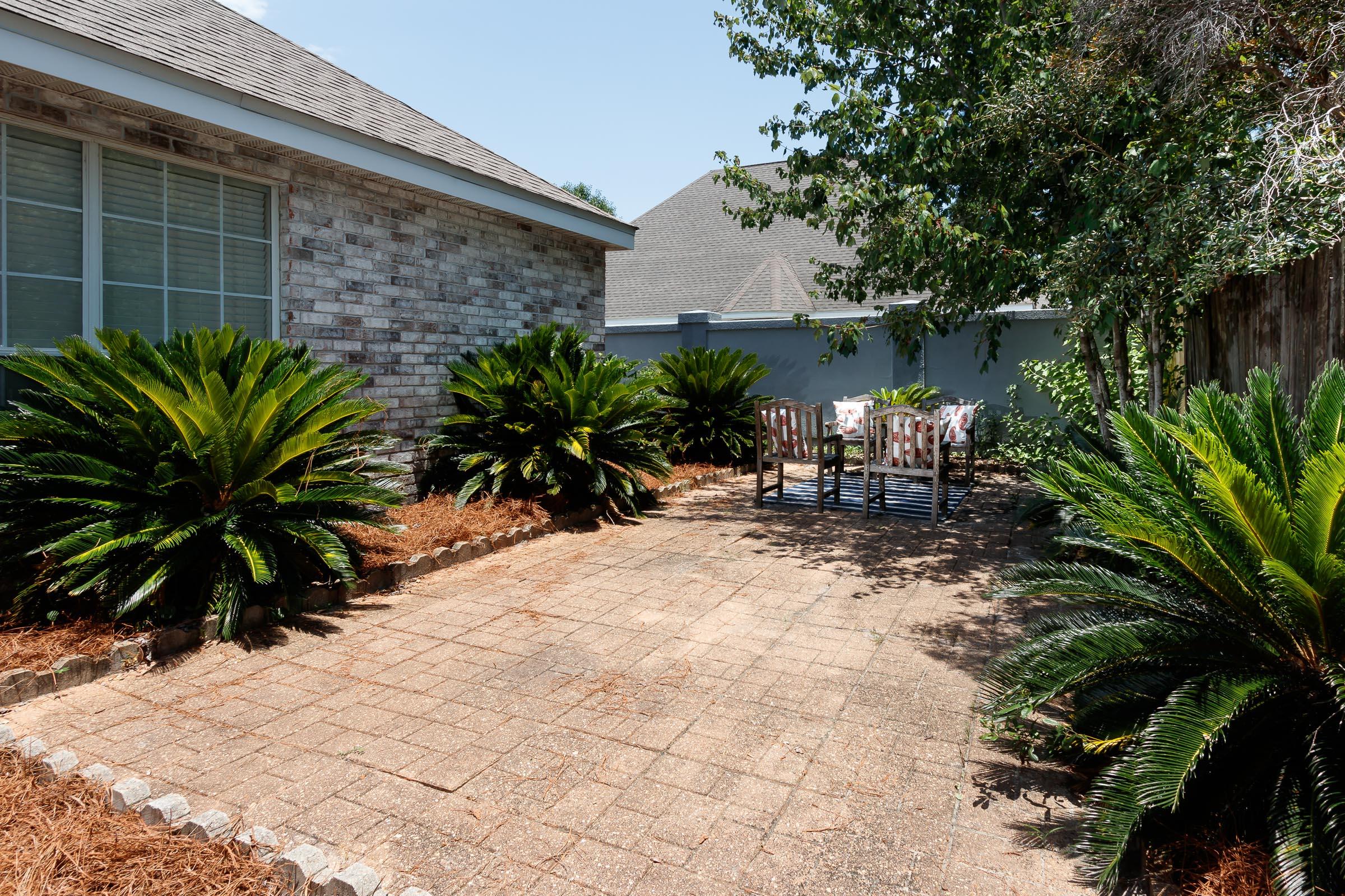 OLDE FLORIDA LAKES - Residential