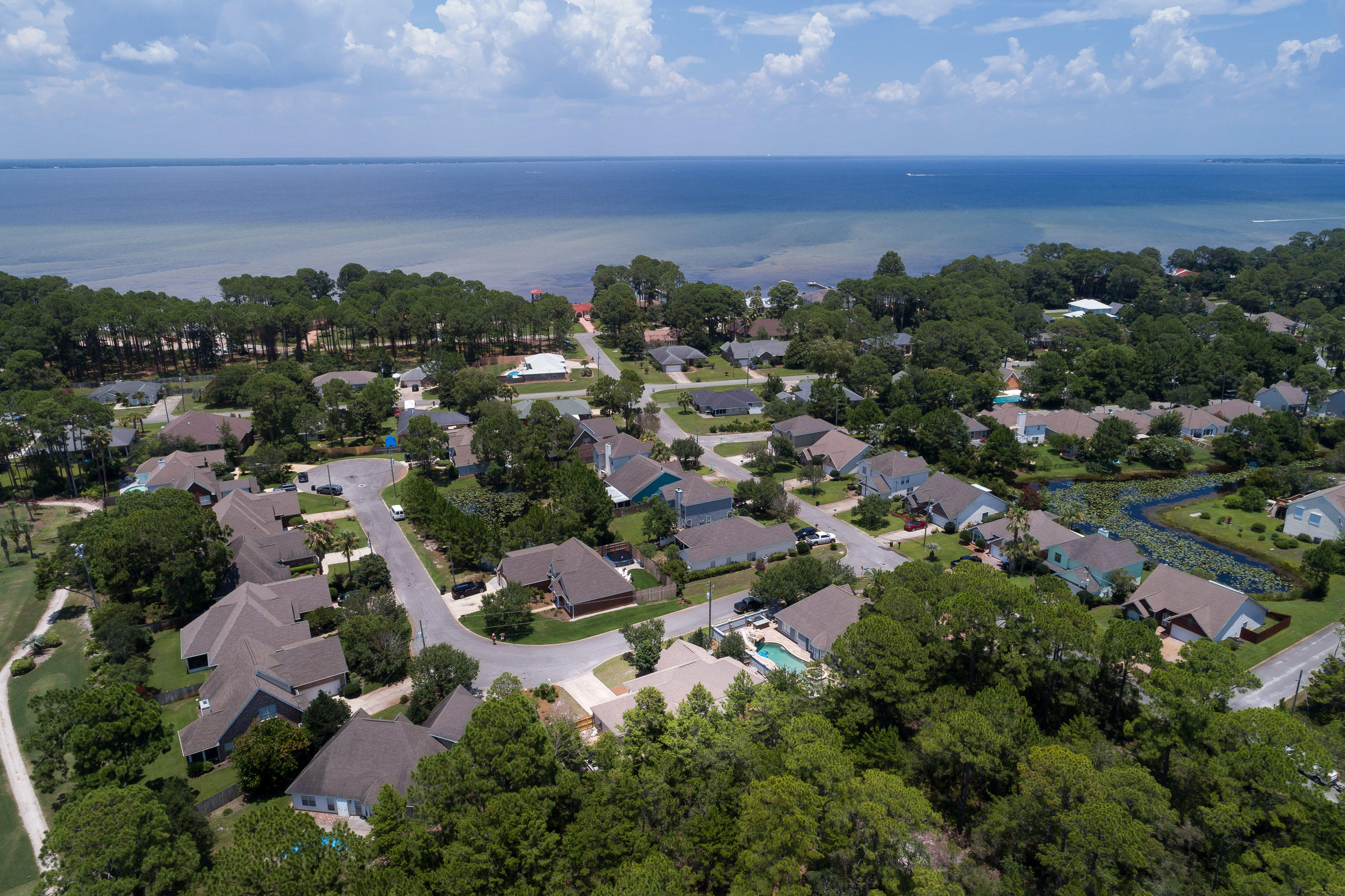 OLDE FLORIDA LAKES - Residential