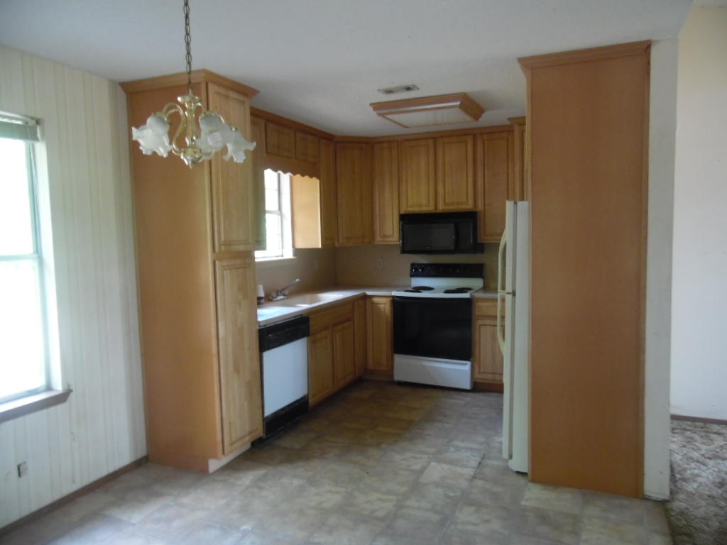 CRESTVIEW HEIGHTS - Residential