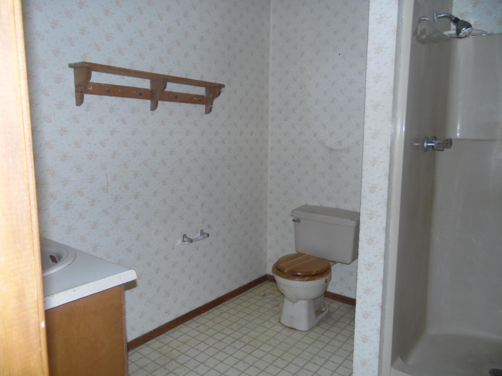 CRESTVIEW HEIGHTS - Residential