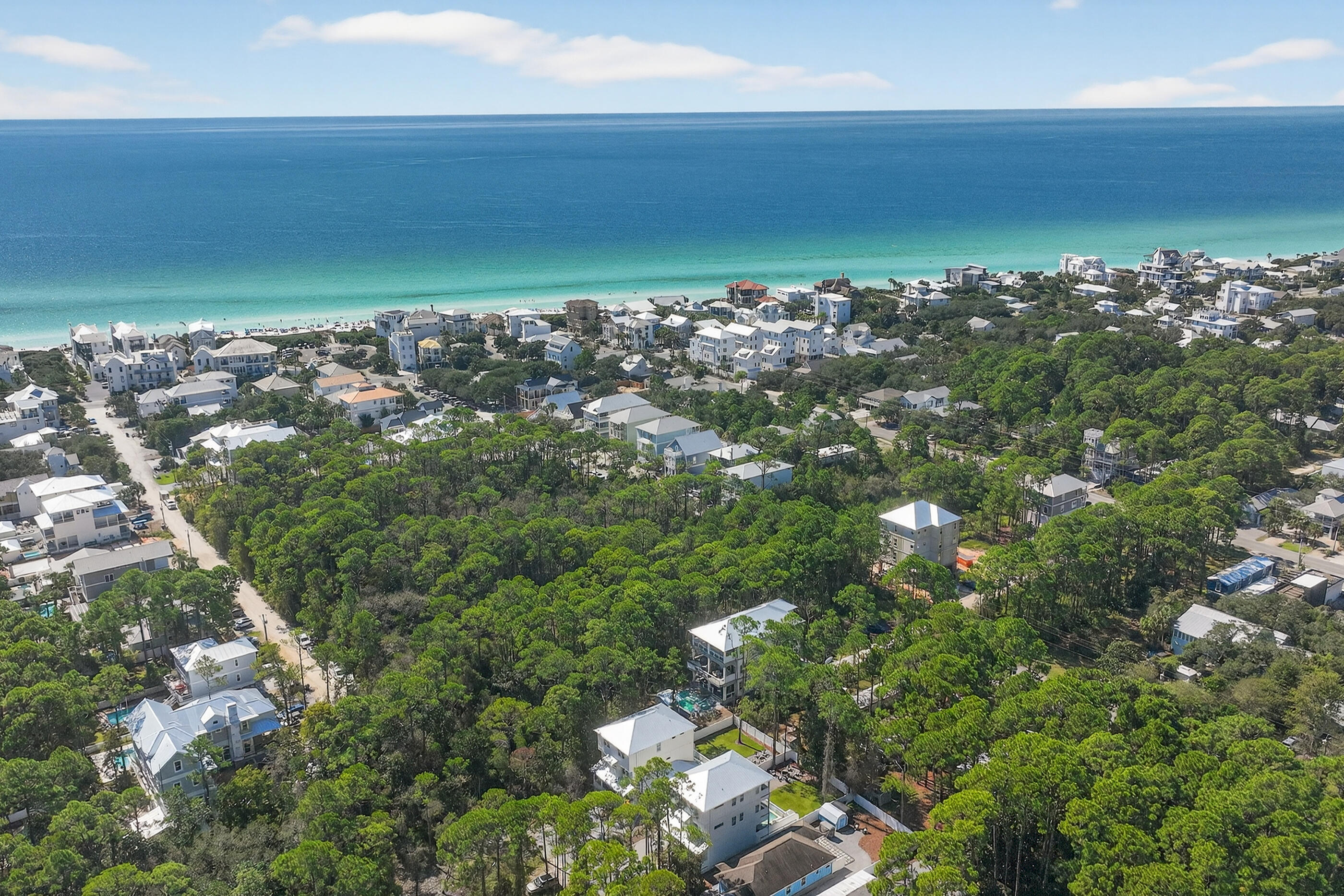 GULF SHORE MANOR - Residential