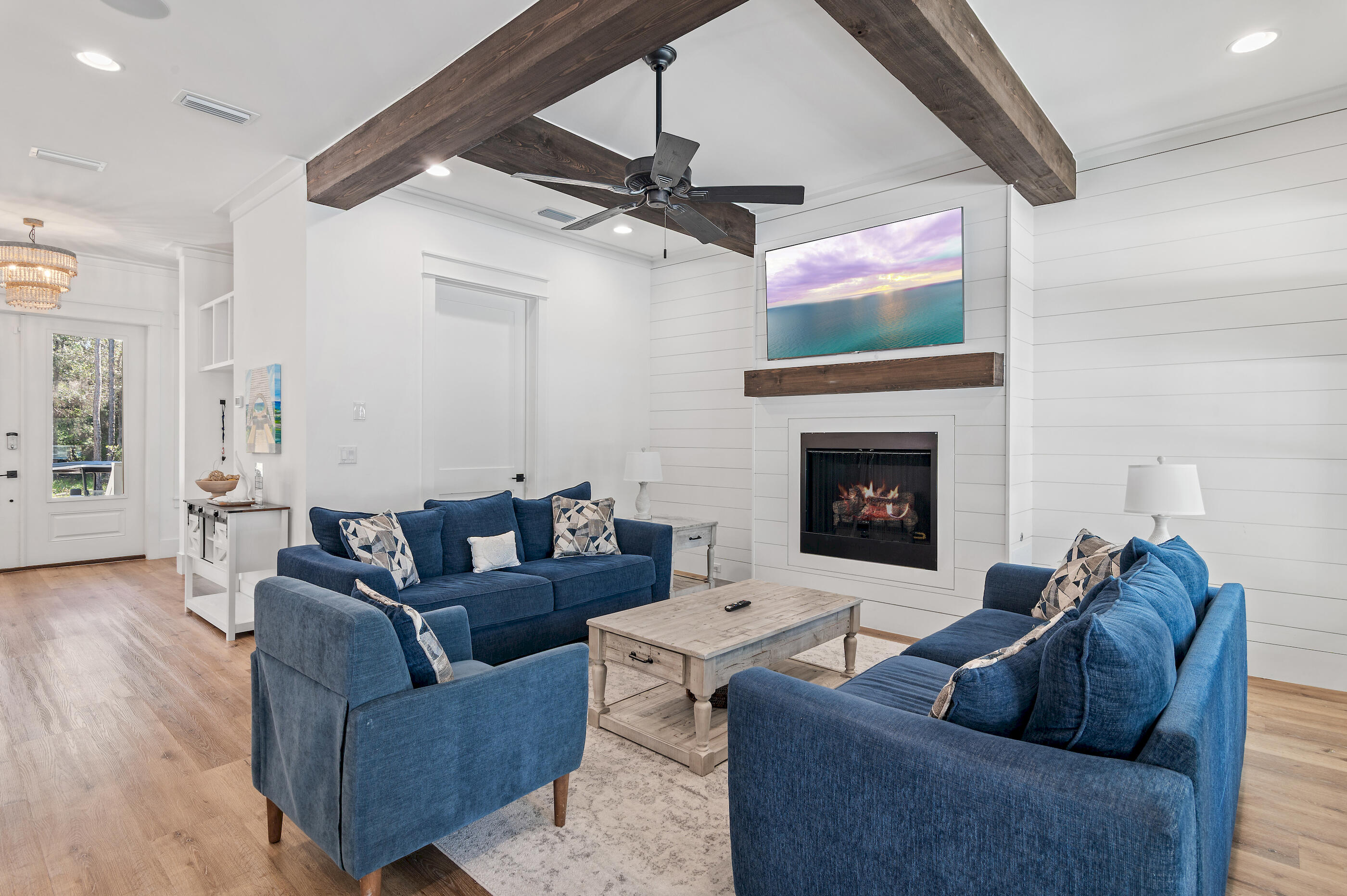 GULF SHORE MANOR - Residential