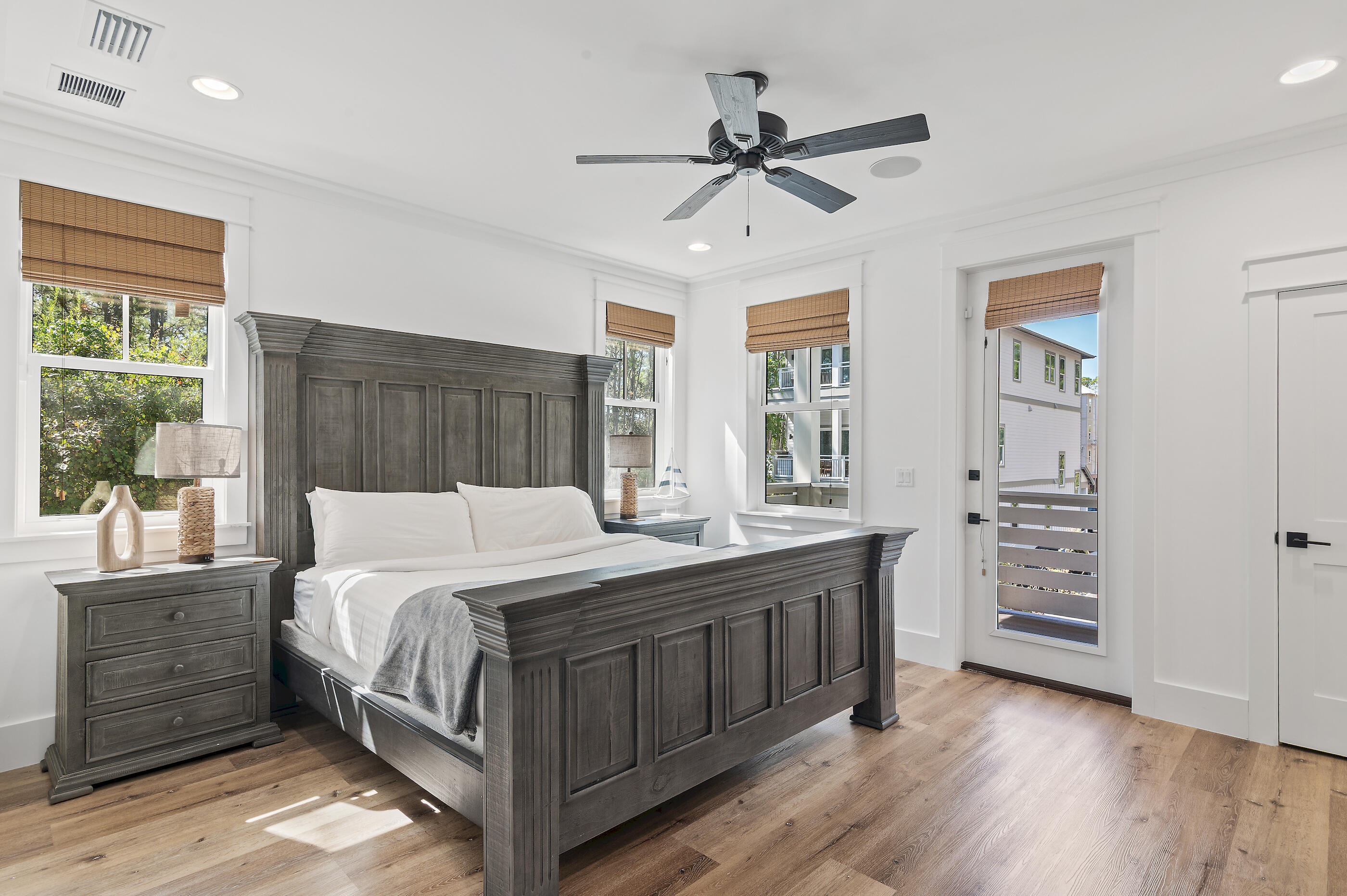 GULF SHORE MANOR - Residential