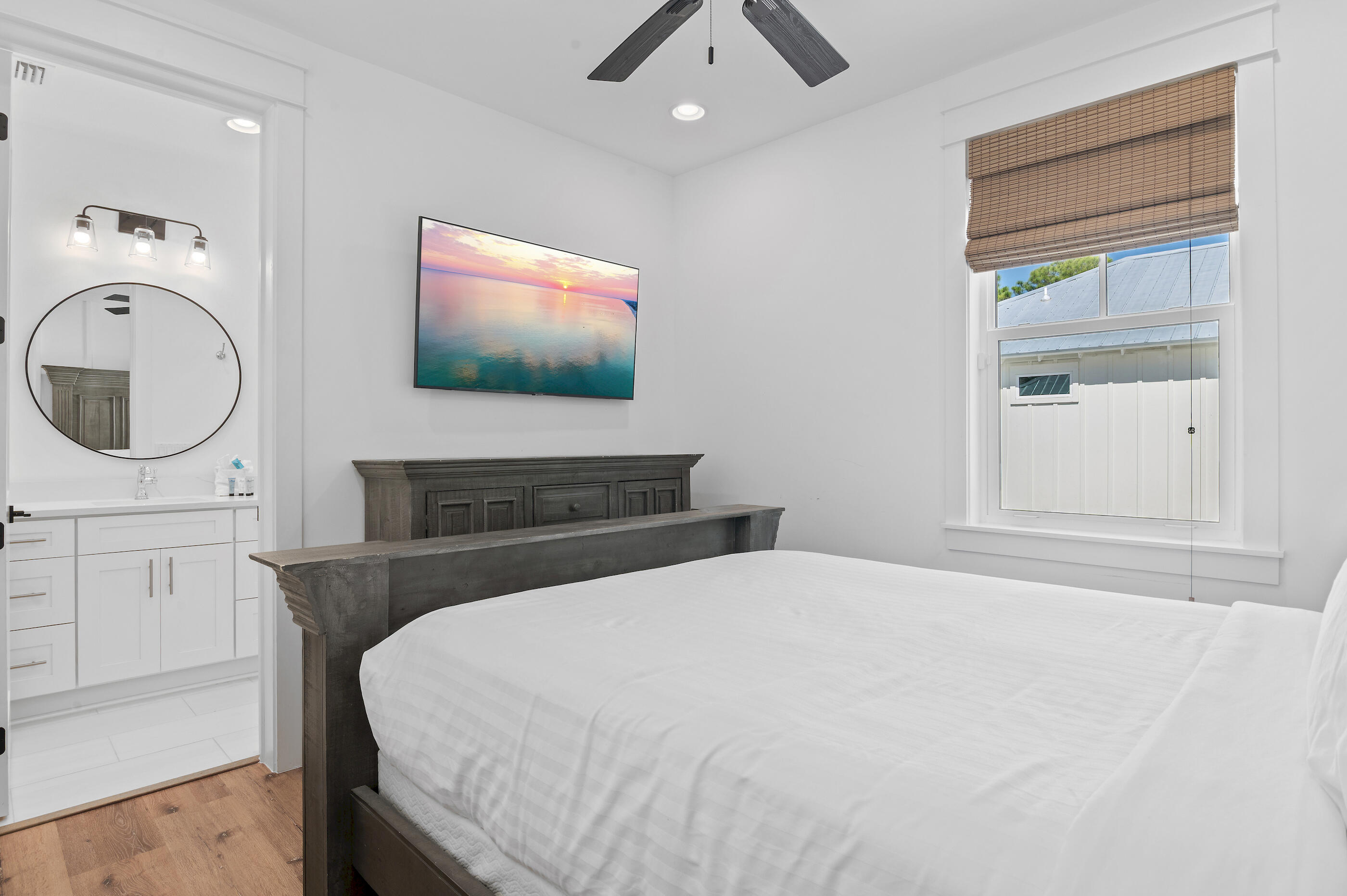 GULF SHORE MANOR - Residential