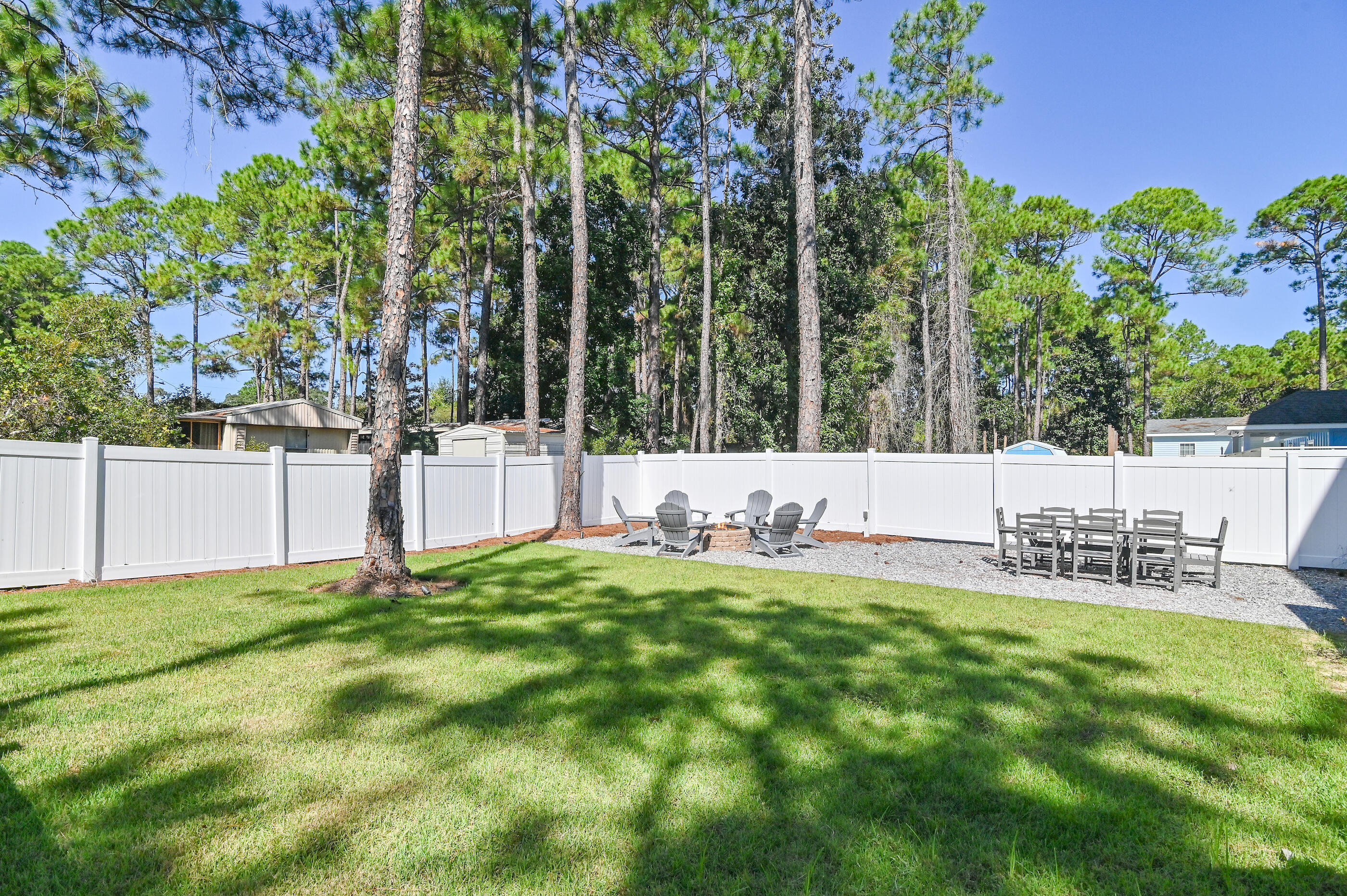 GULF SHORE MANOR - Residential