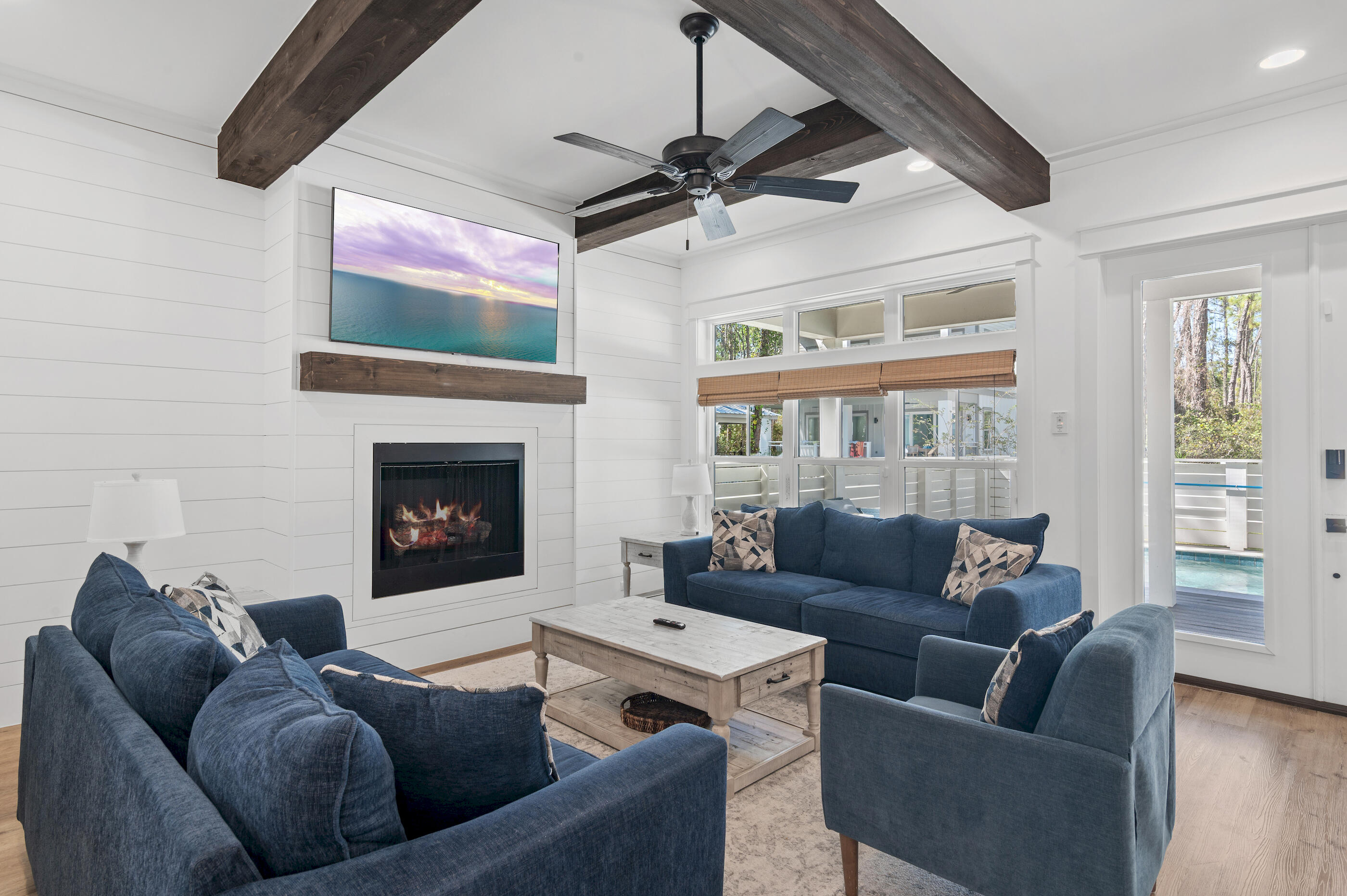 GULF SHORE MANOR - Residential