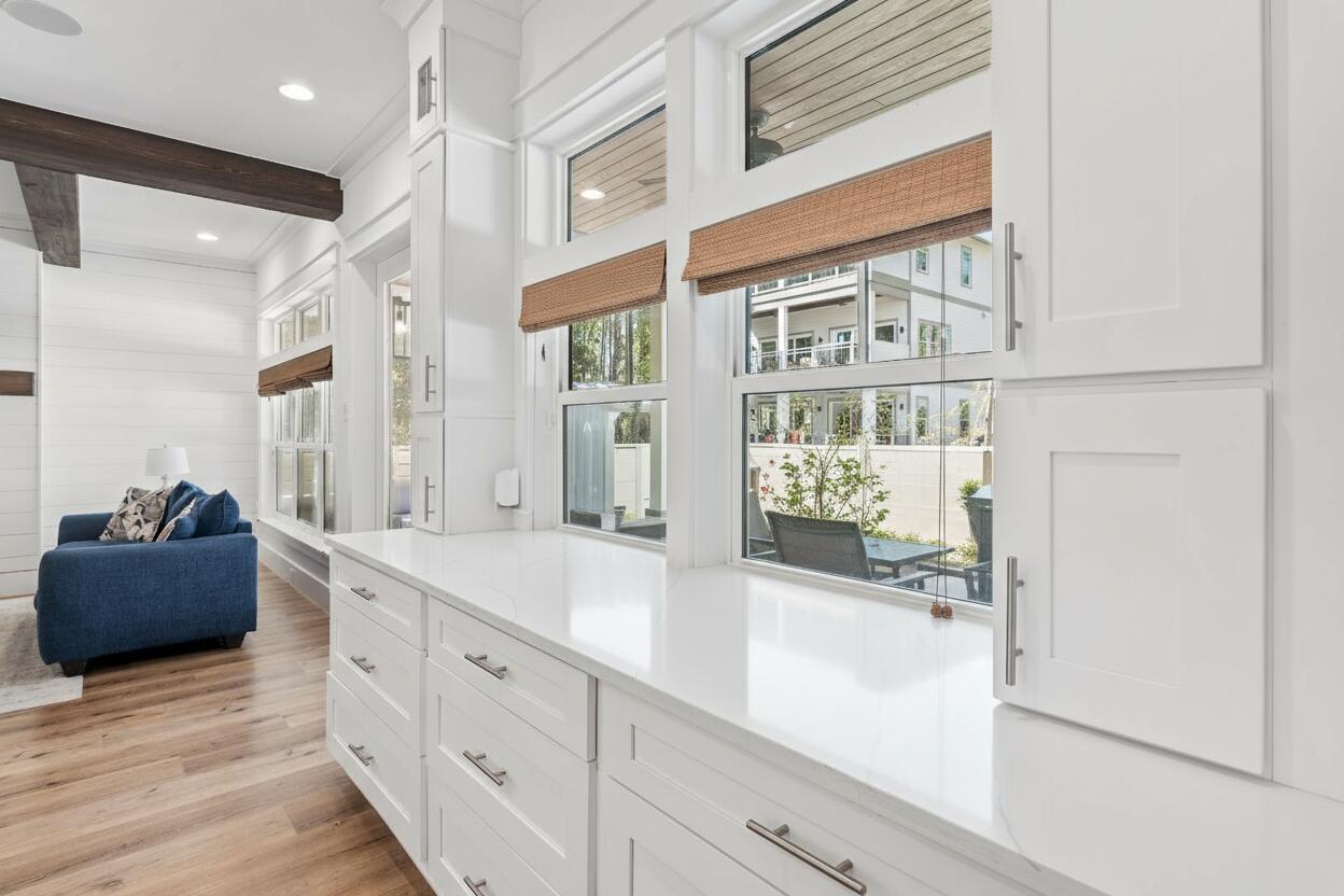 GULF SHORE MANOR - Residential