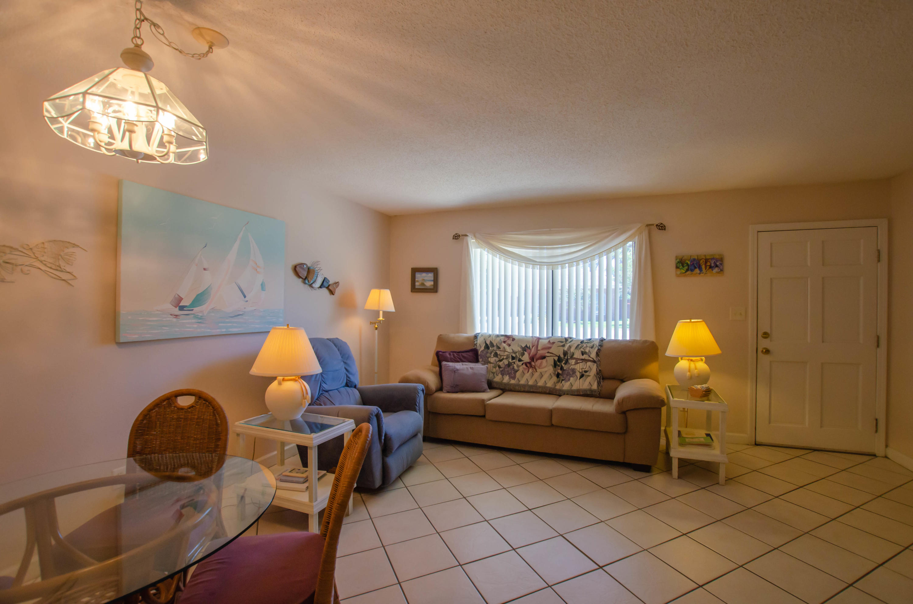 SANDPRINTS CONDO - Residential