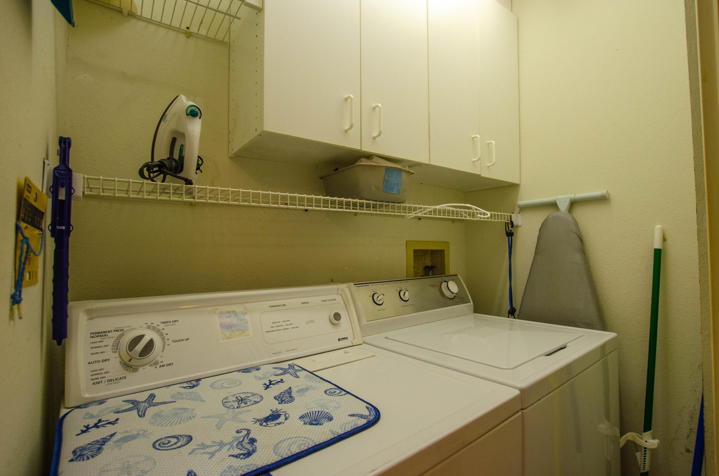 SANDPRINTS CONDO - Residential