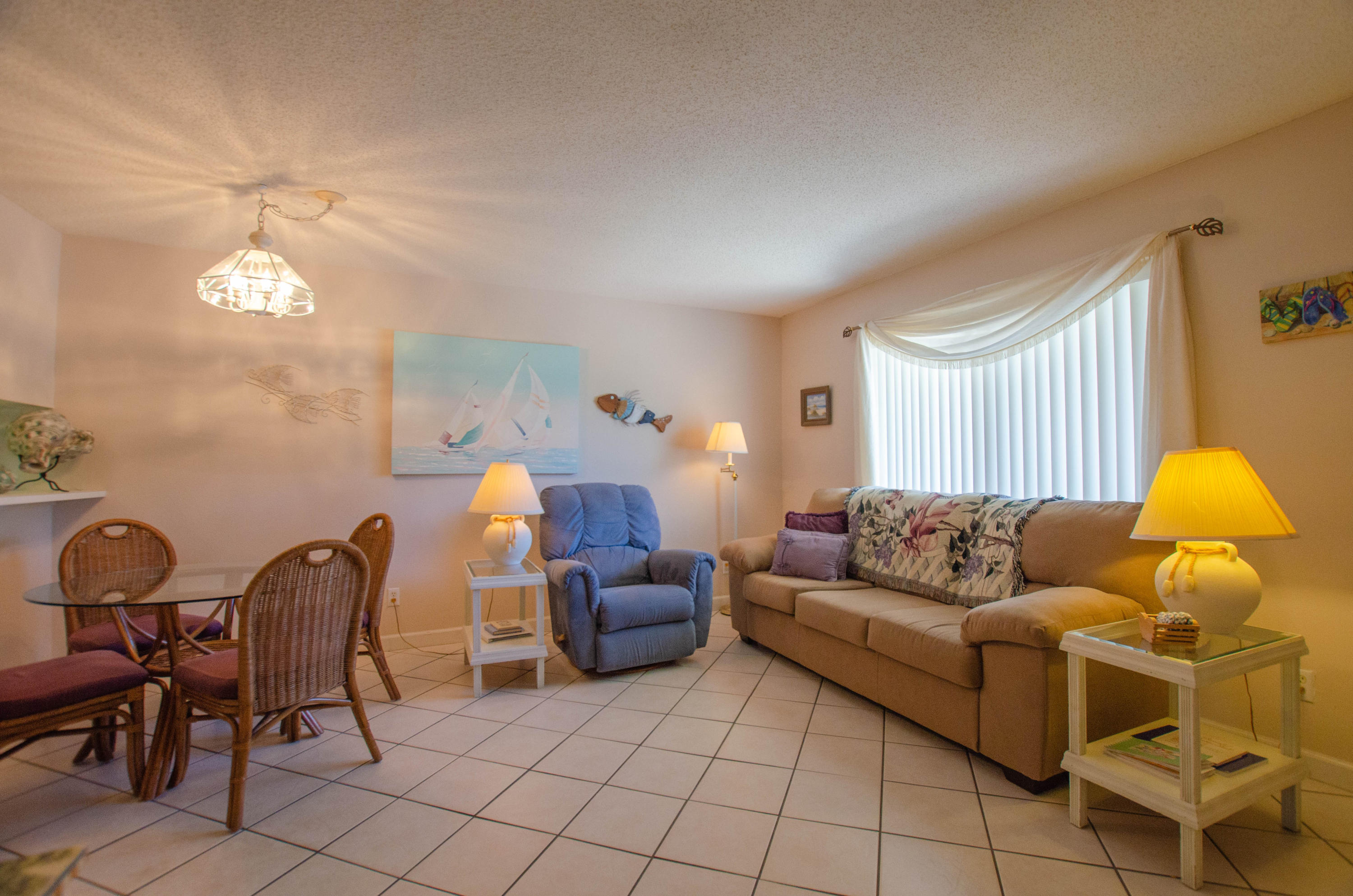 SANDPRINTS CONDO - Residential