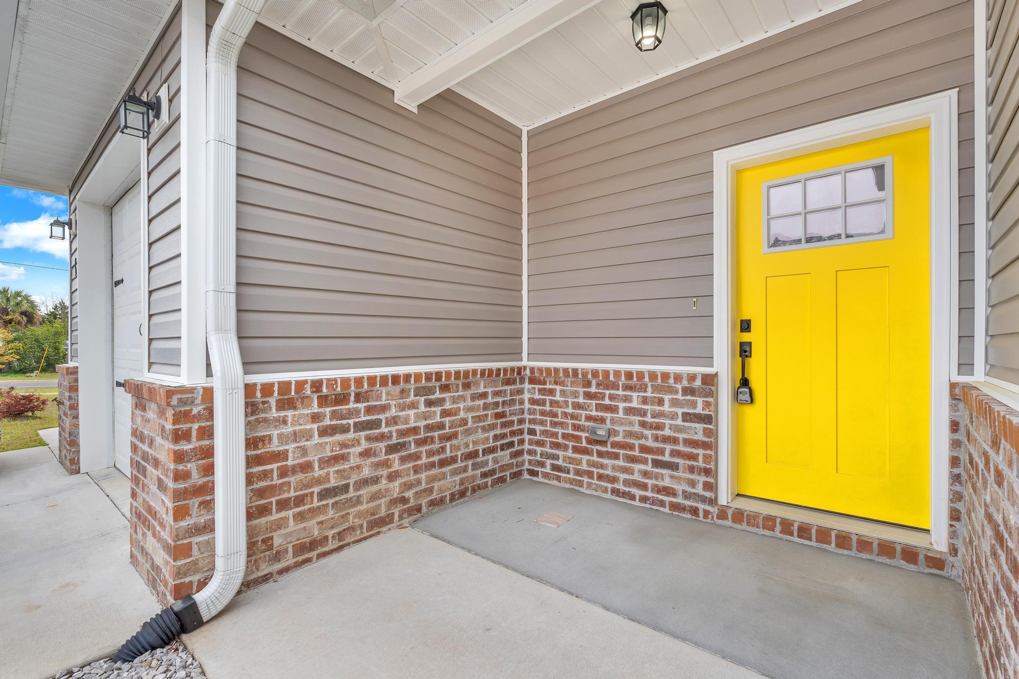 Praiseworthy Dr. - Residential Lease