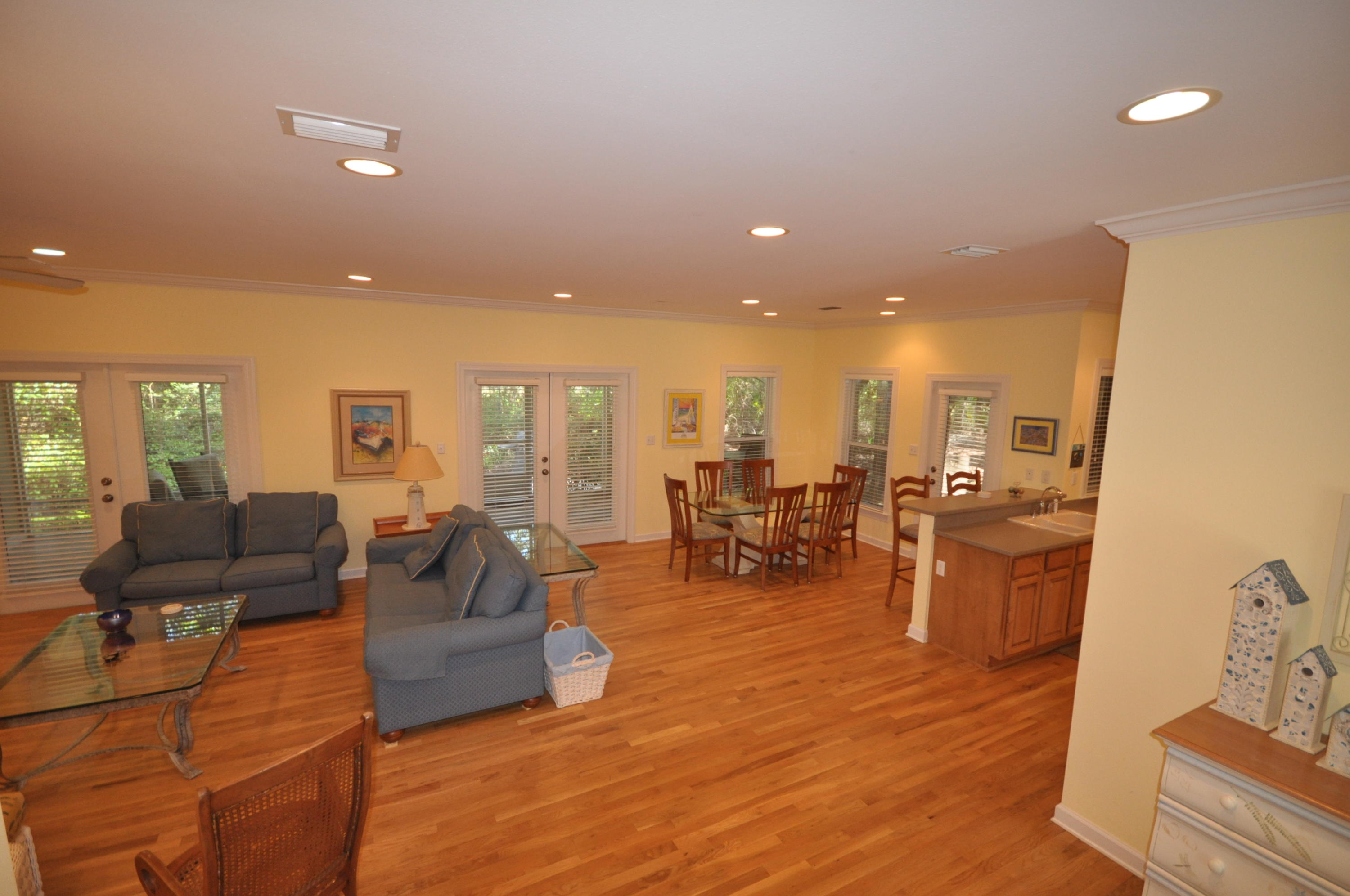 PRESTWICK PLACE - Residential