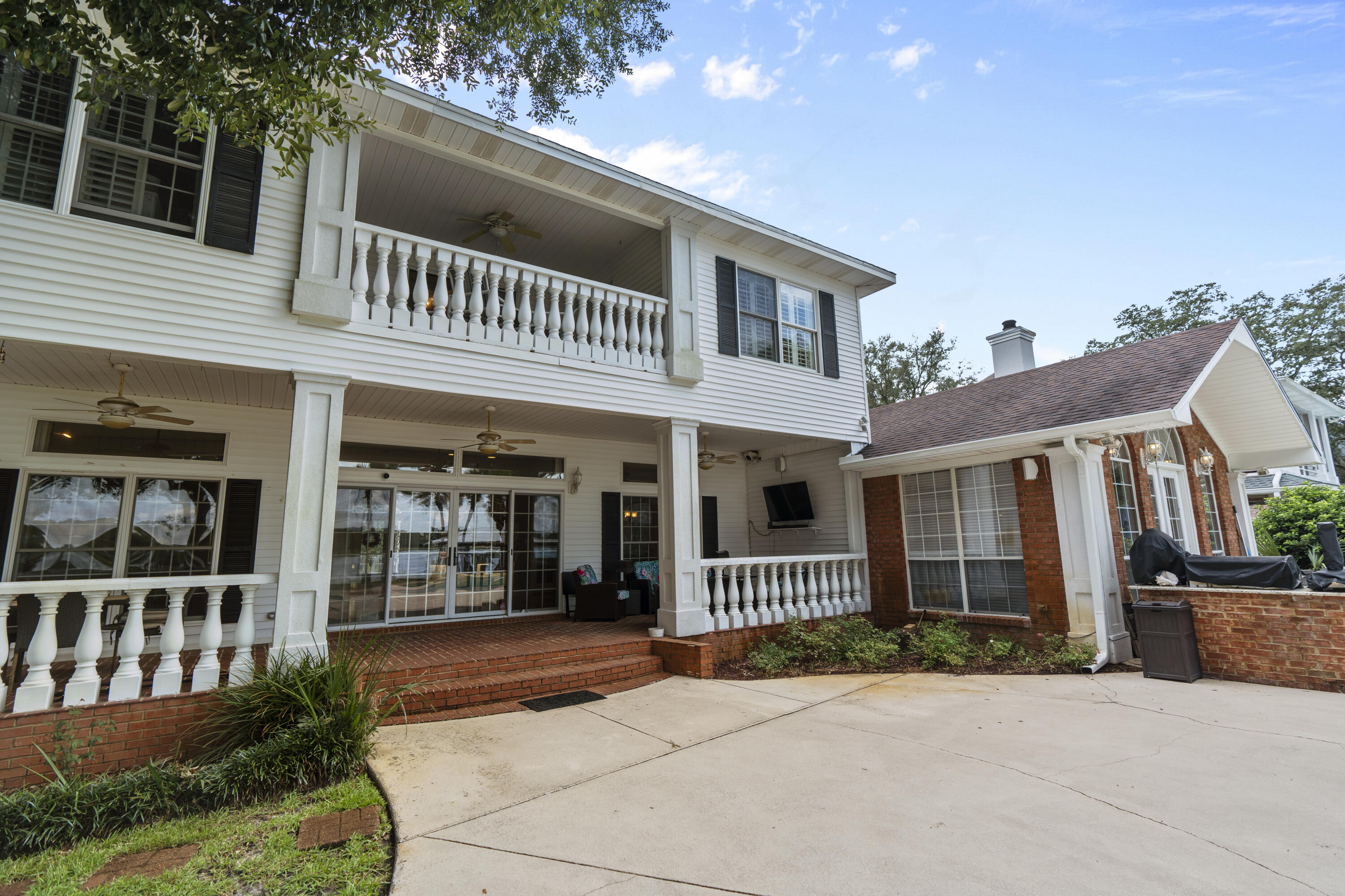 SHALIMAR PLANTATION LOT 2 BLK A - Residential