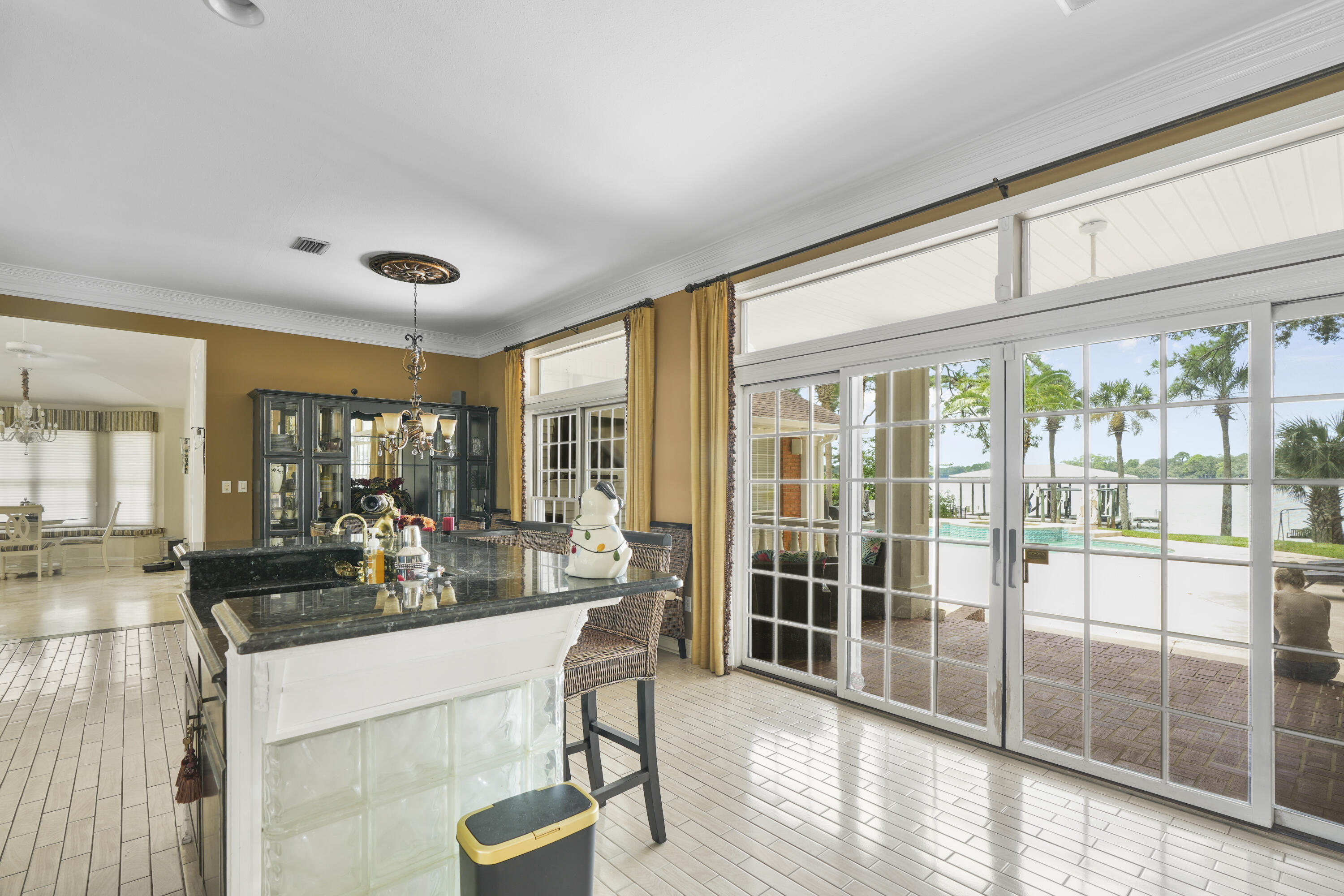 SHALIMAR PLANTATION LOT 2 BLK A - Residential