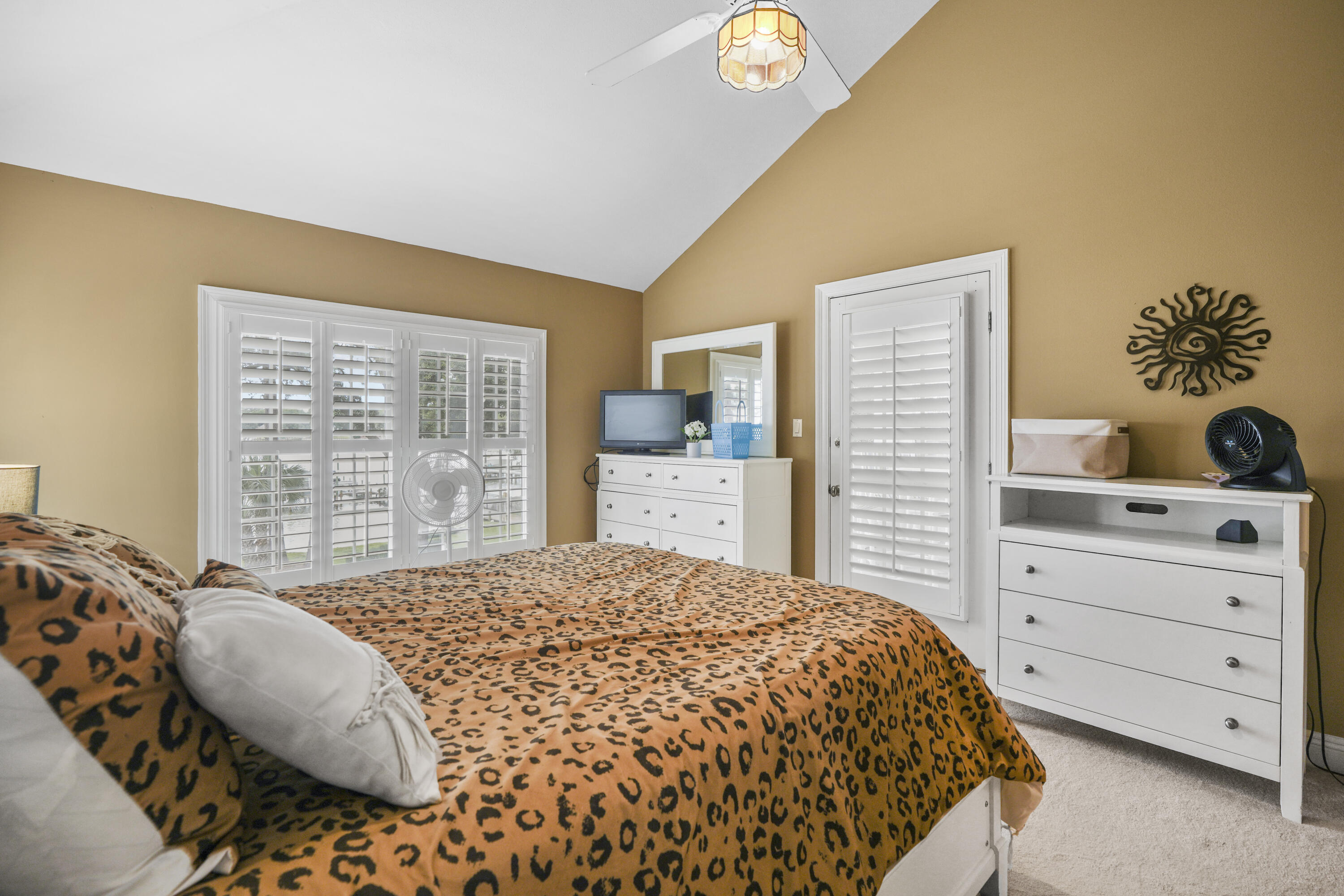 SHALIMAR PLANTATION LOT 2 BLK A - Residential