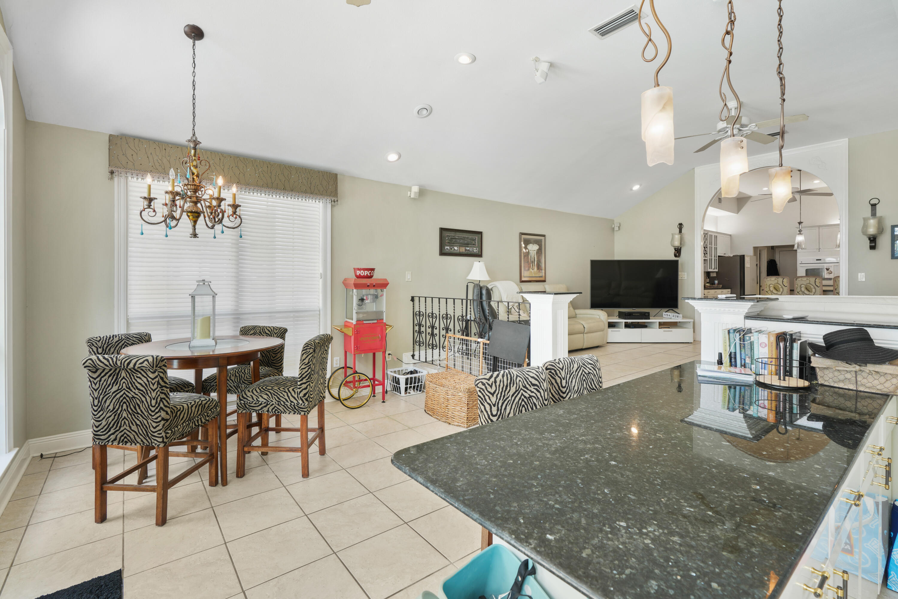 SHALIMAR PLANTATION LOT 2 BLK A - Residential