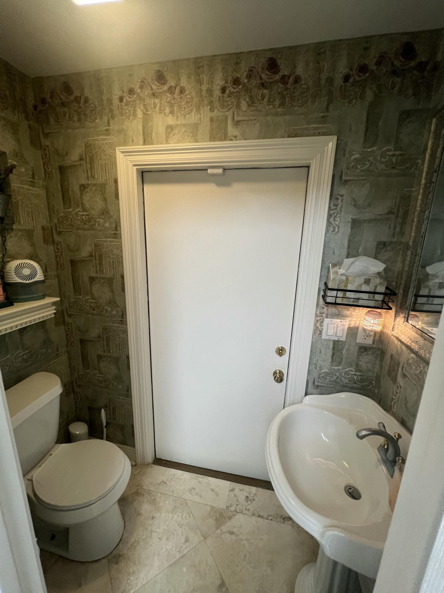 SHALIMAR PLANTATION LOT 2 BLK A - Residential