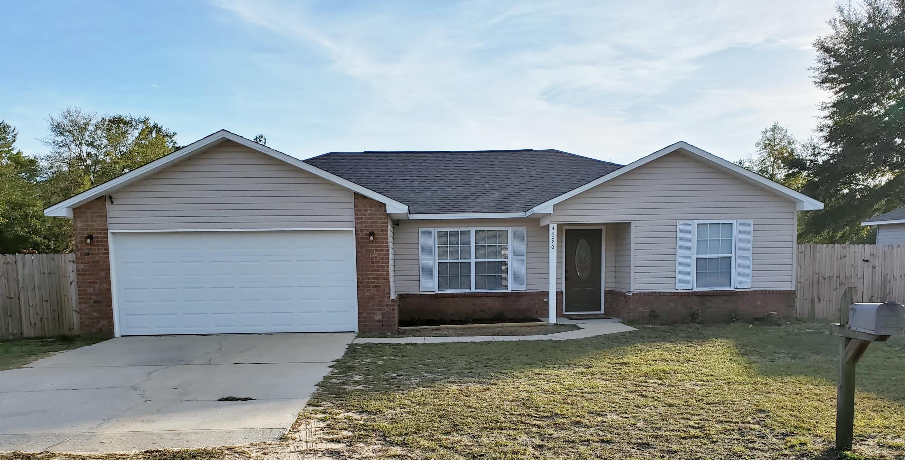 TRIPLE LAKES ESTATES - Residential