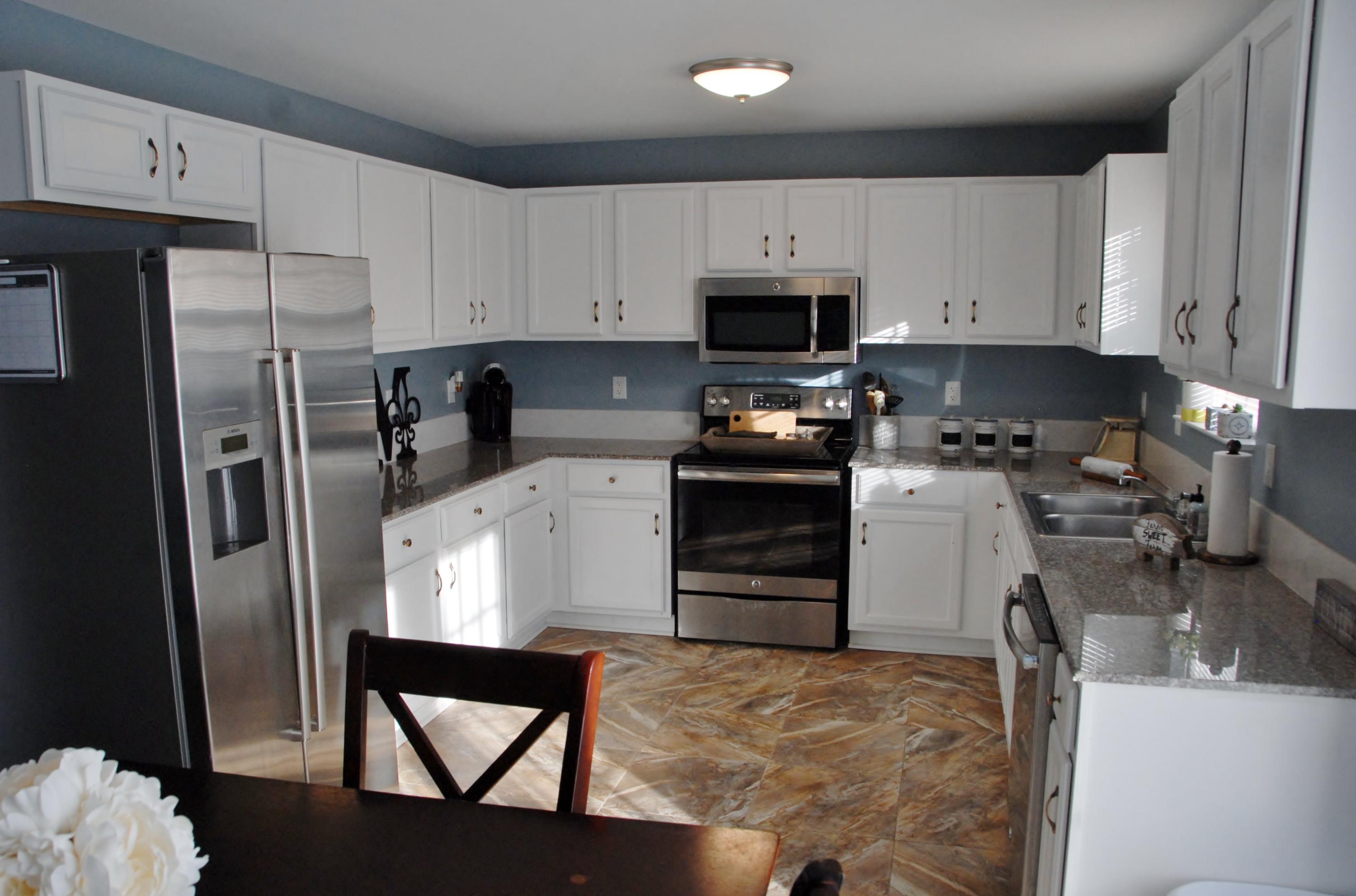 TRIPLE LAKES ESTATES - Residential