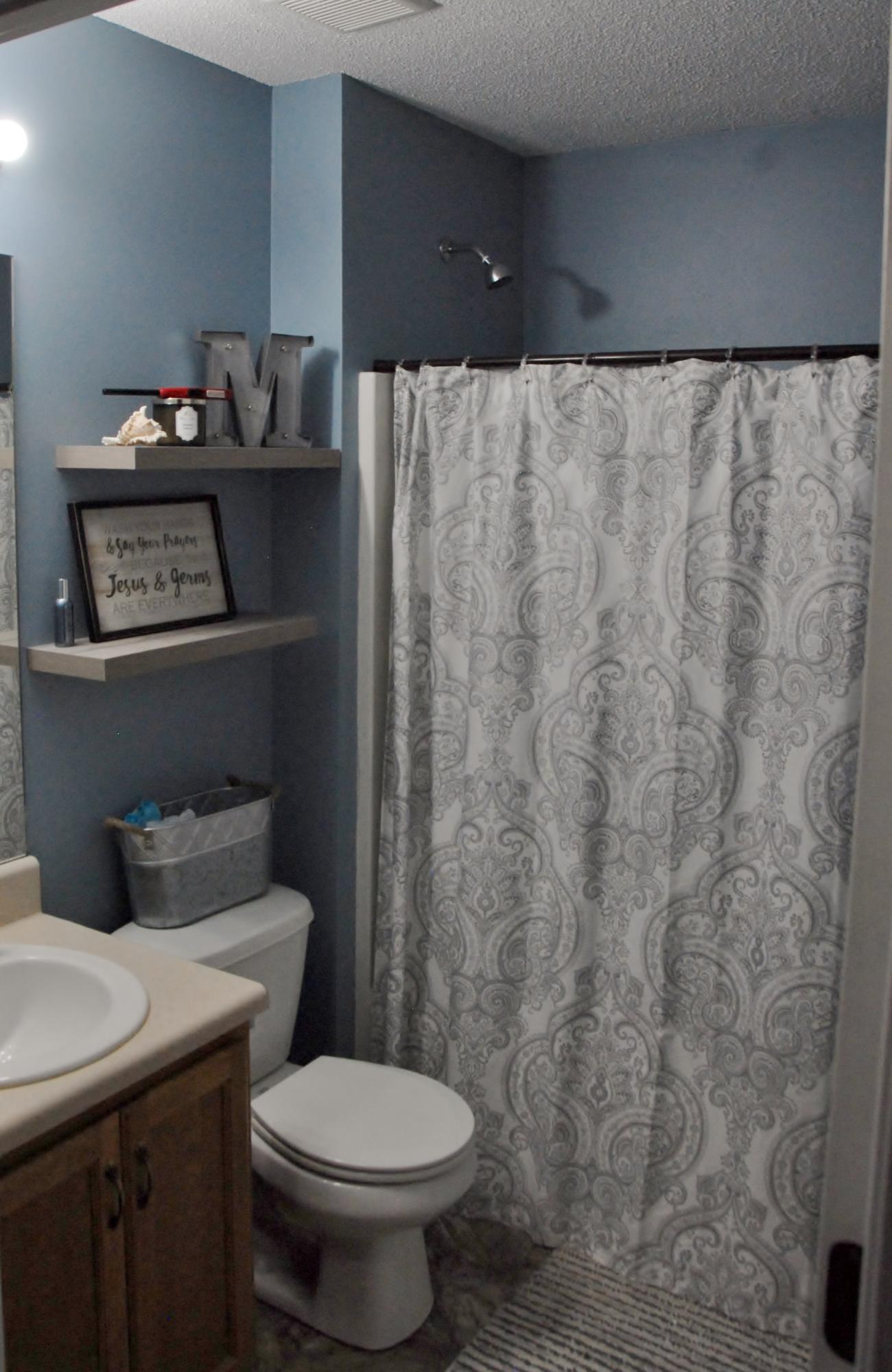 TRIPLE LAKES ESTATES - Residential