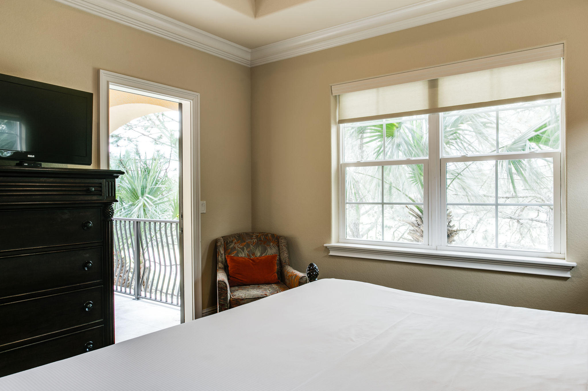 VILLA LAGO - Residential