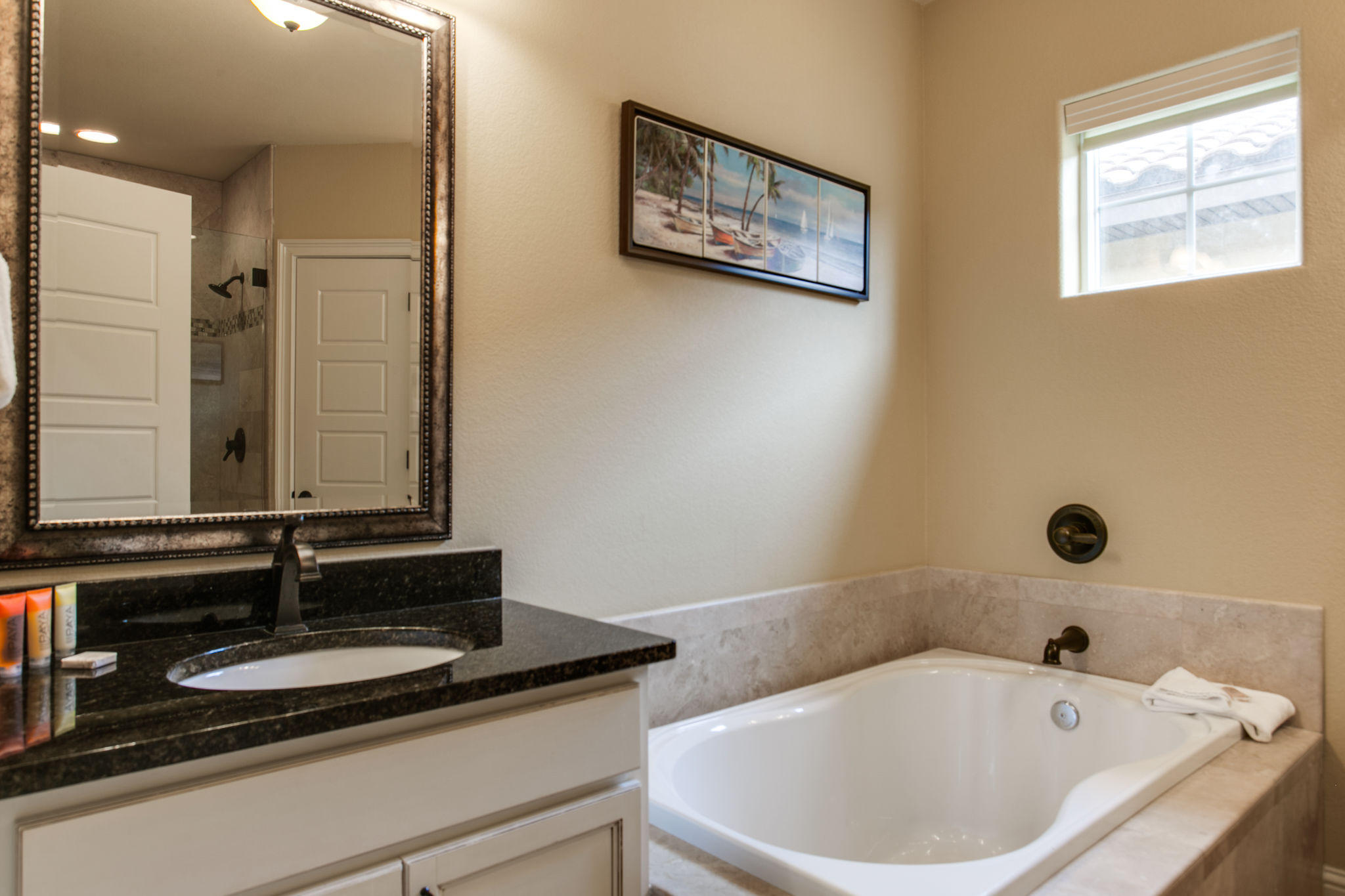 VILLA LAGO - Residential