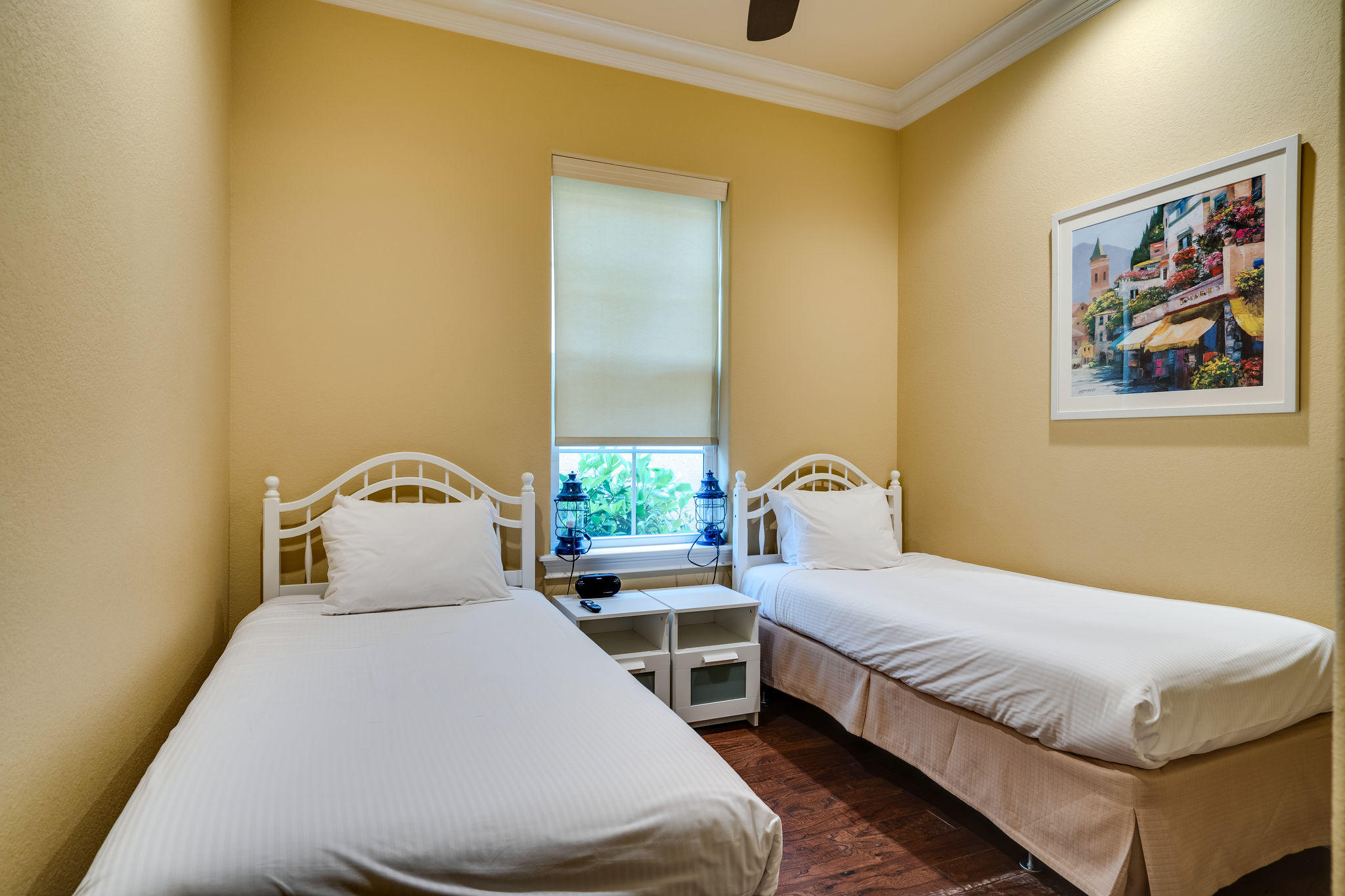 VILLA LAGO - Residential