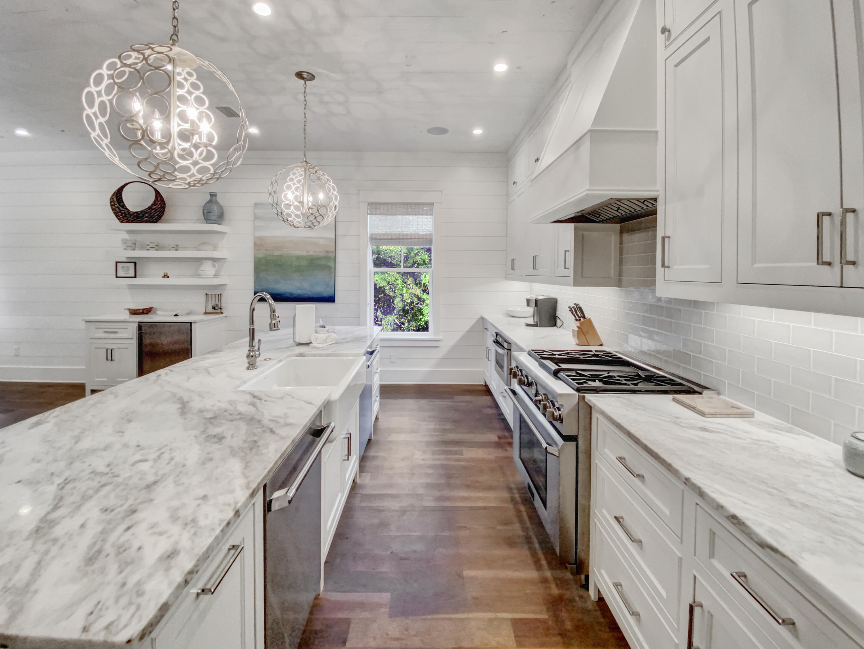 GULF SHORE MANOR - Residential